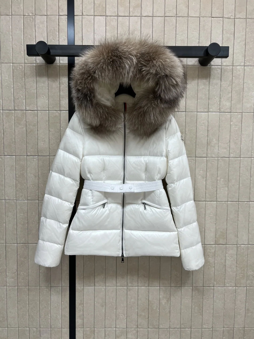 몽클레어 보에드 숏 패딩 점퍼
