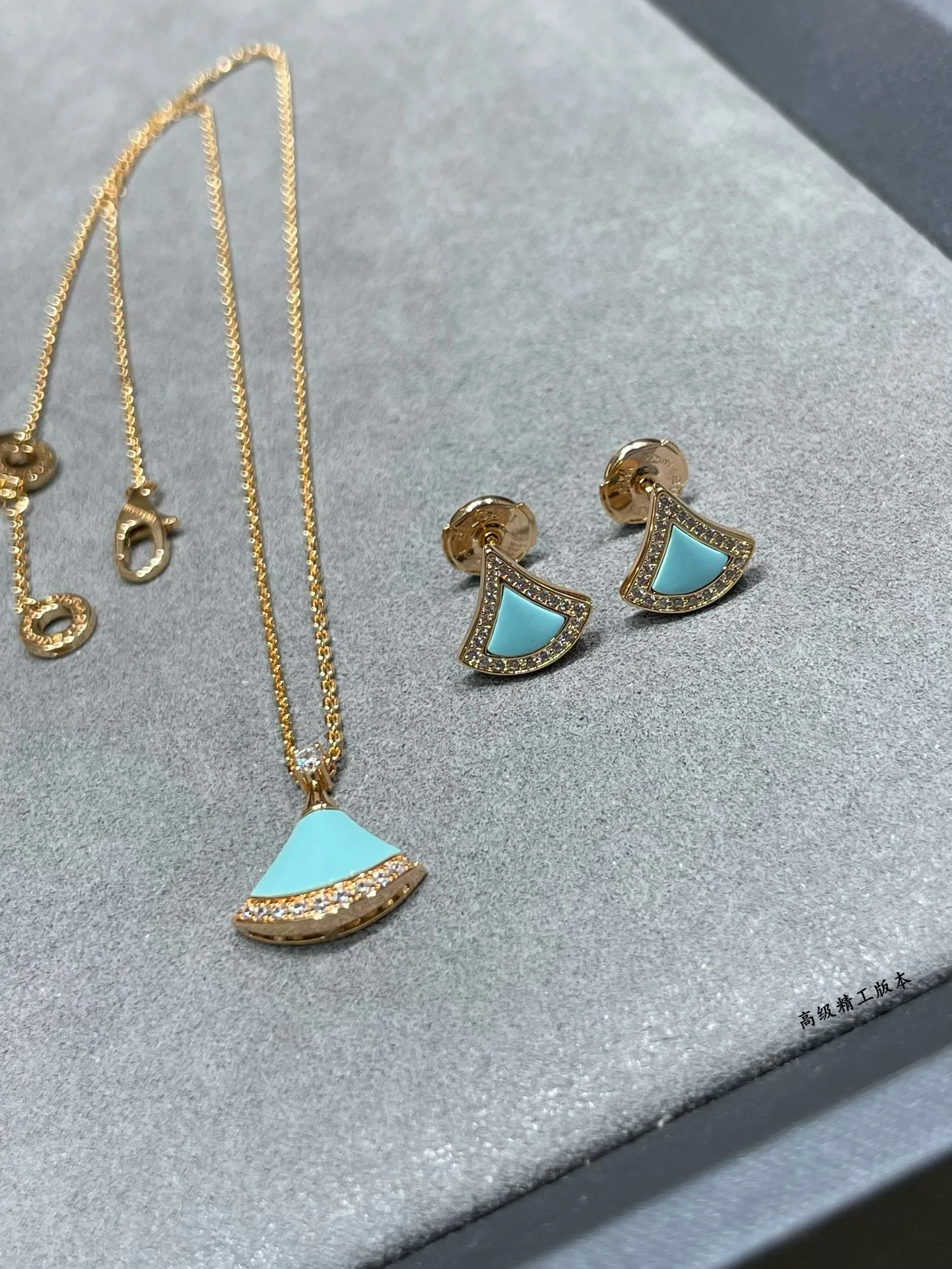 불가리 귀걸이 64810 Bvlgari Earrings 상세 이미지 4