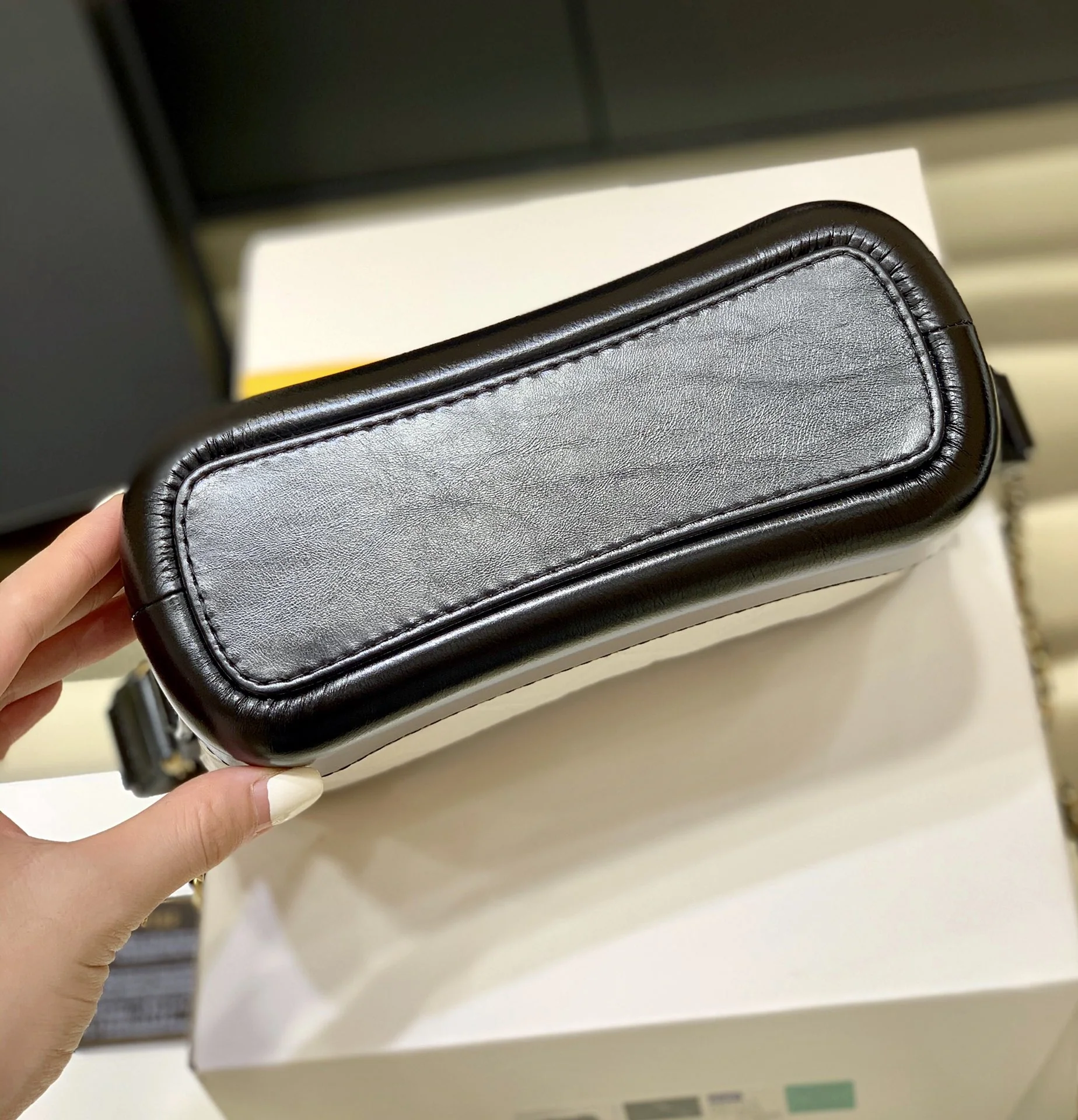 샤넬 가브리엘 호보백 A91810 상세 이미지 7