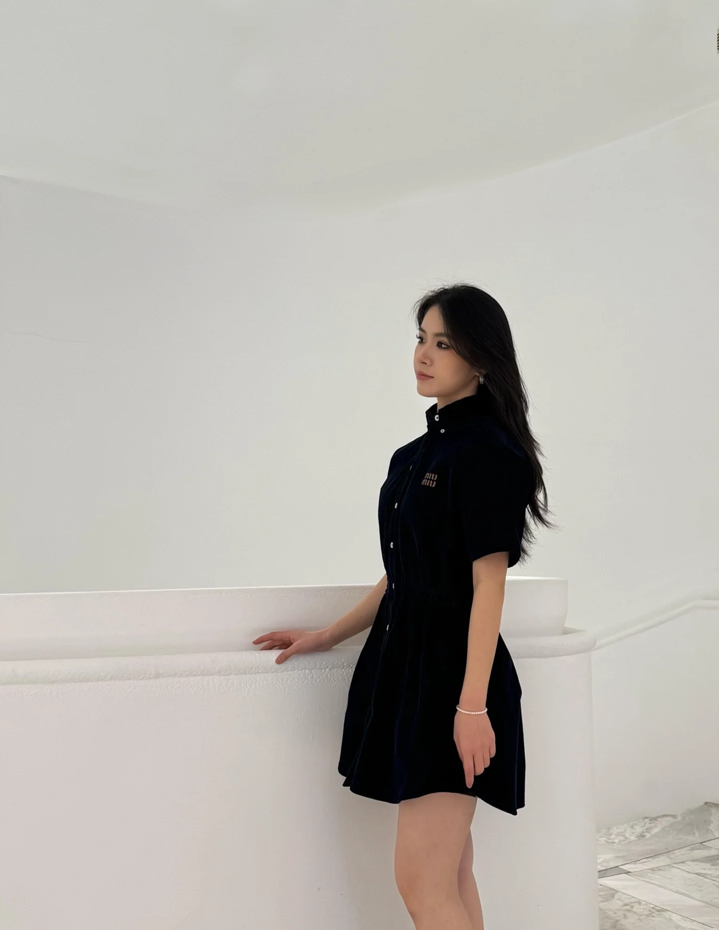 미우미우 코듀로이 반소매 원피스 26 SS 상세 이미지 8