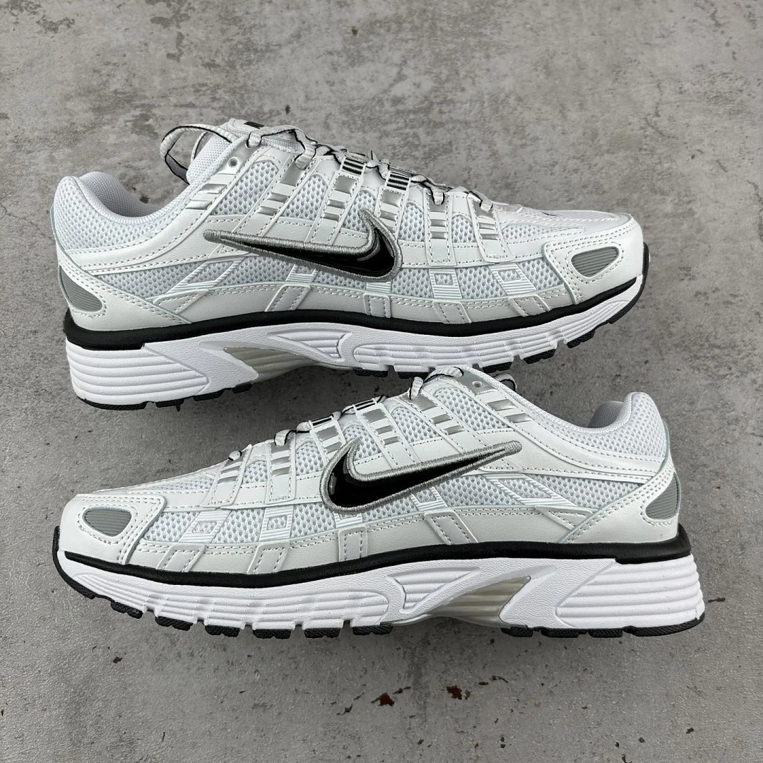 나이키 [CS] P 6000 CD6404-107 201535 Nike P-6000 White Metallic Silver Black 상세 이미지 2