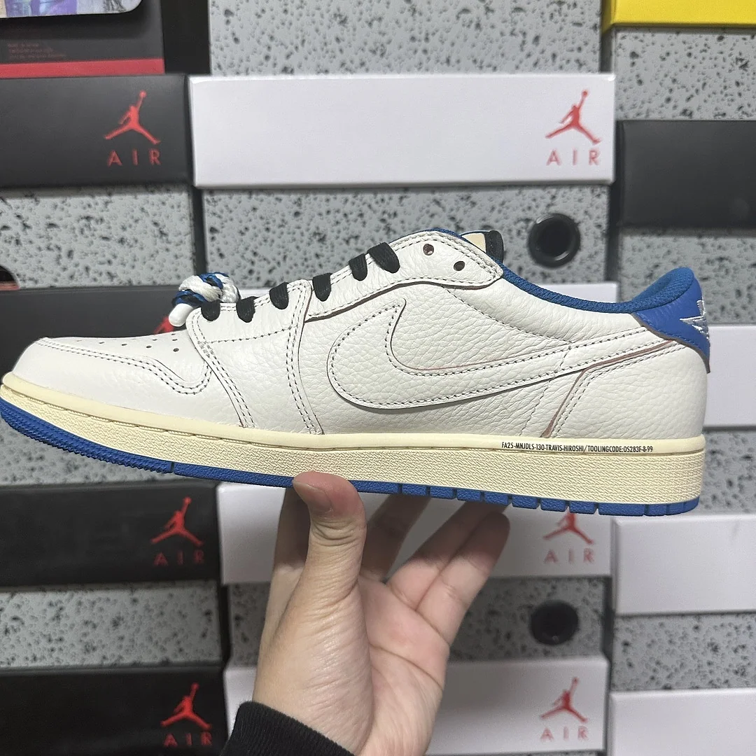 나이키 [FK] DM7866-104 201839 Nike Fragment X Travis Scott Sail Military Blue 상세 이미지 7