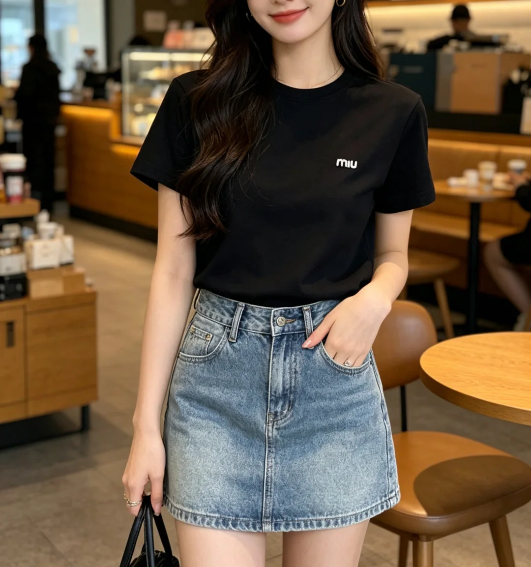 미우미우 라인스톤 로고 반팔 티셔츠 상세 이미지 8