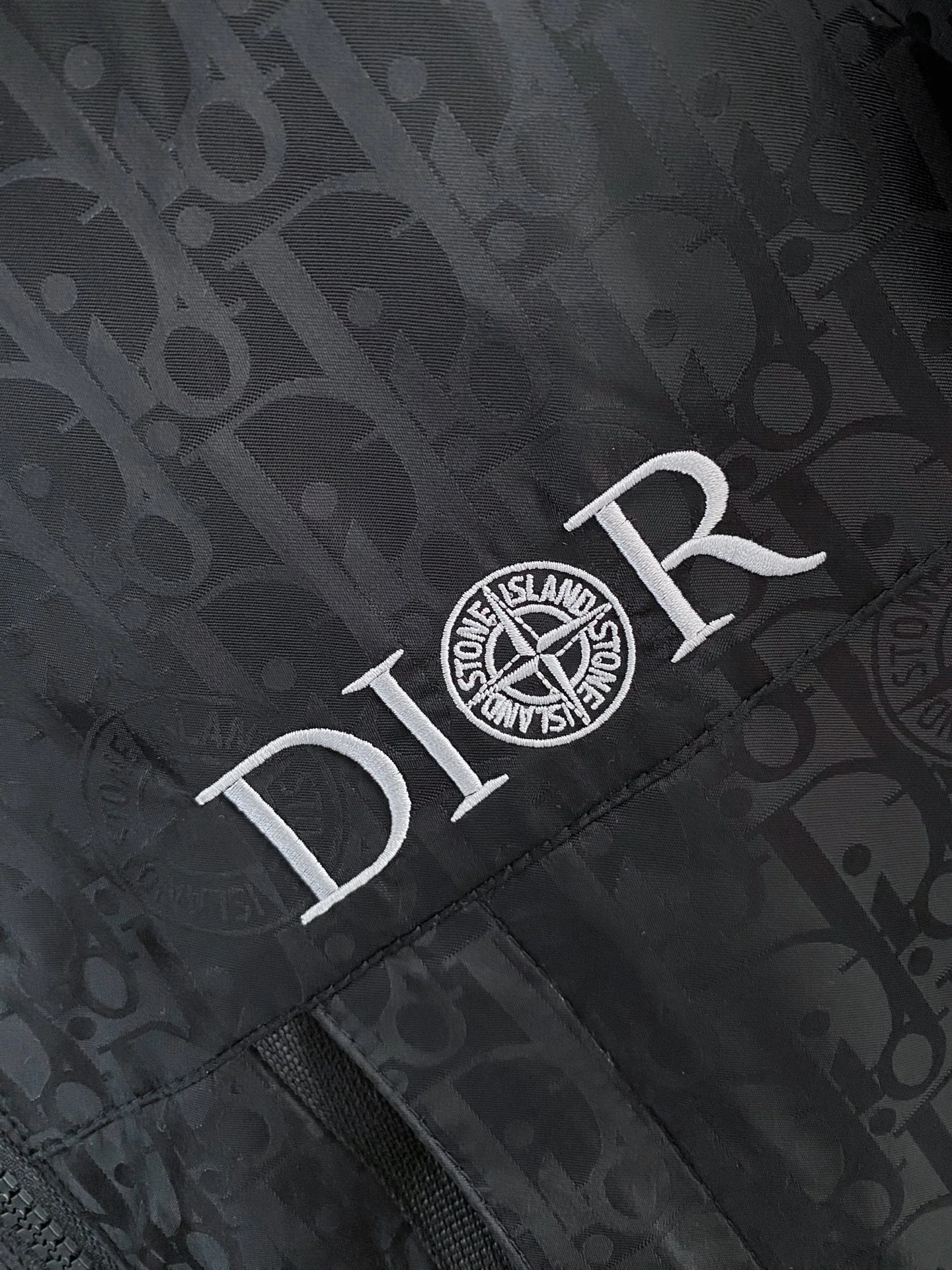 디올 2026 SS 런웨이 재킷 19381 Dior 상세 이미지 4