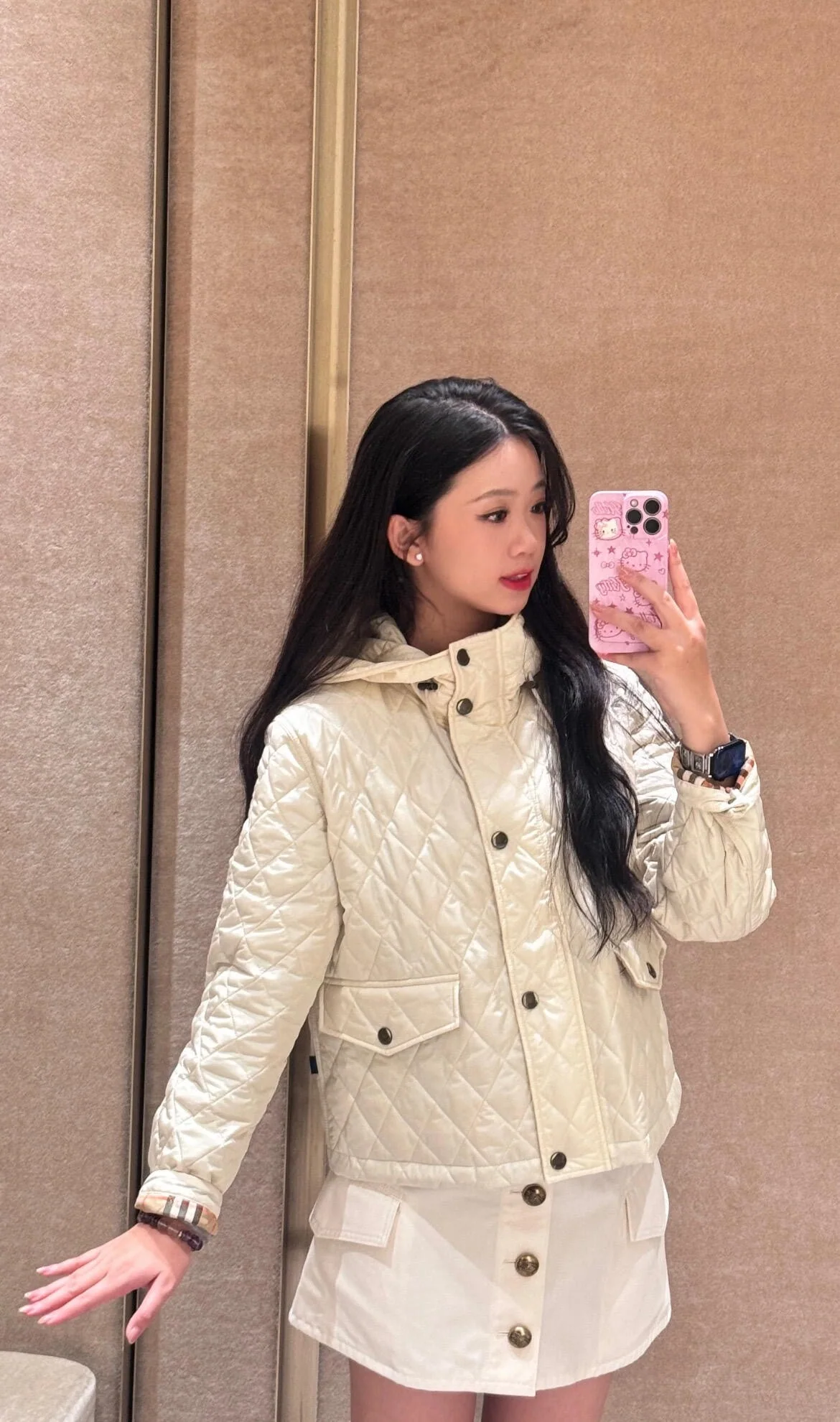 버버리 다이아몬드 퀼팅 후드 코튼 자켓 25FW
