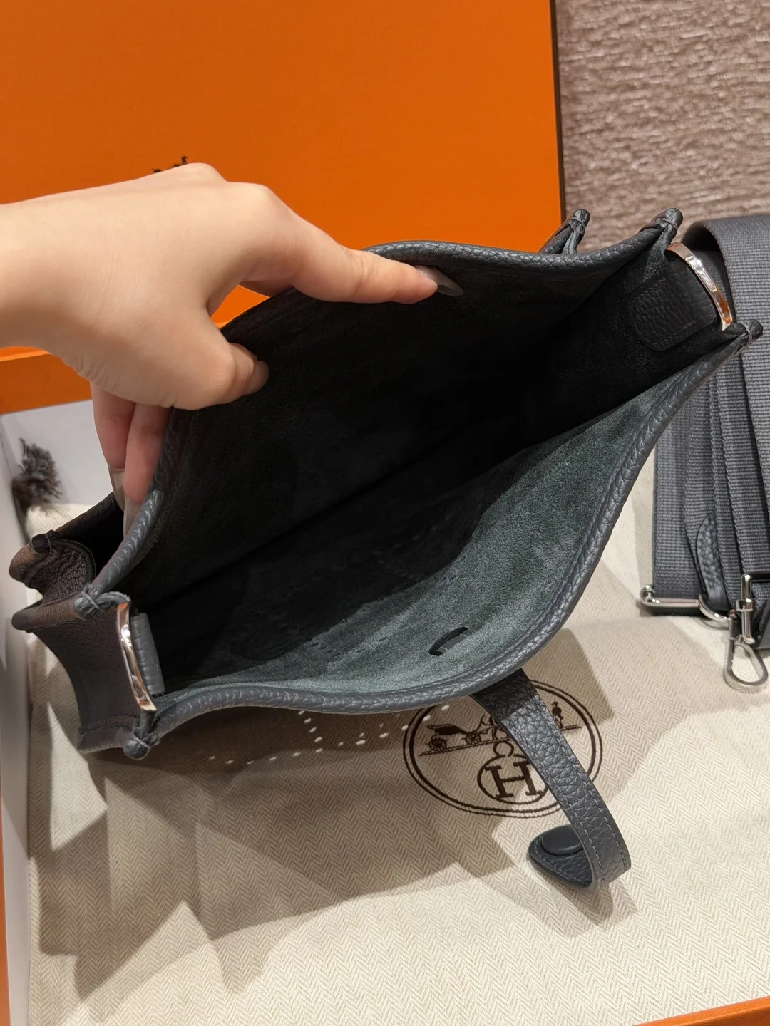 에르메스 에블린 23 미스티 그레이 가방 상세 이미지 7