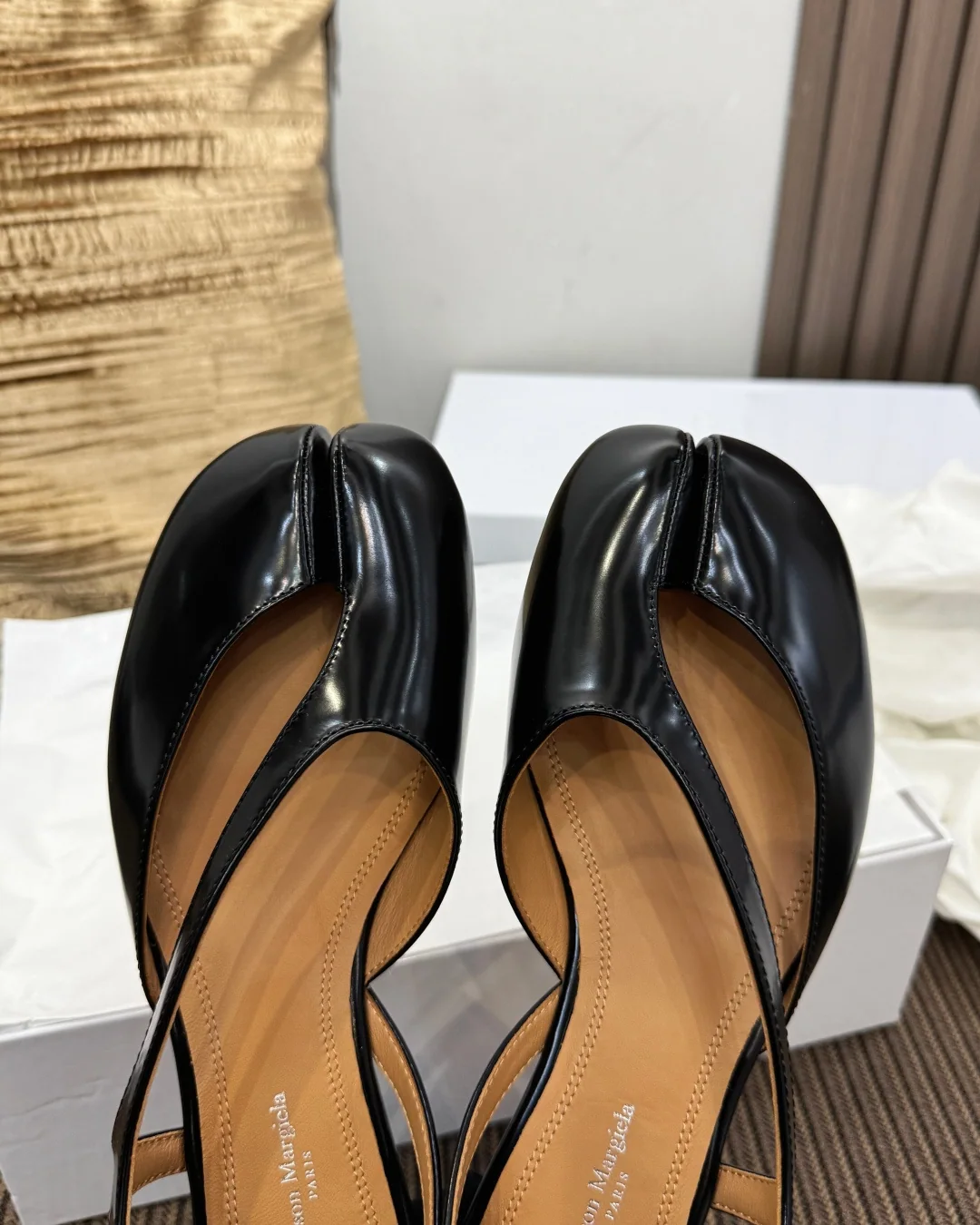 마르지엘라 MM 6 스플릿 토 샌들 상세 이미지 6