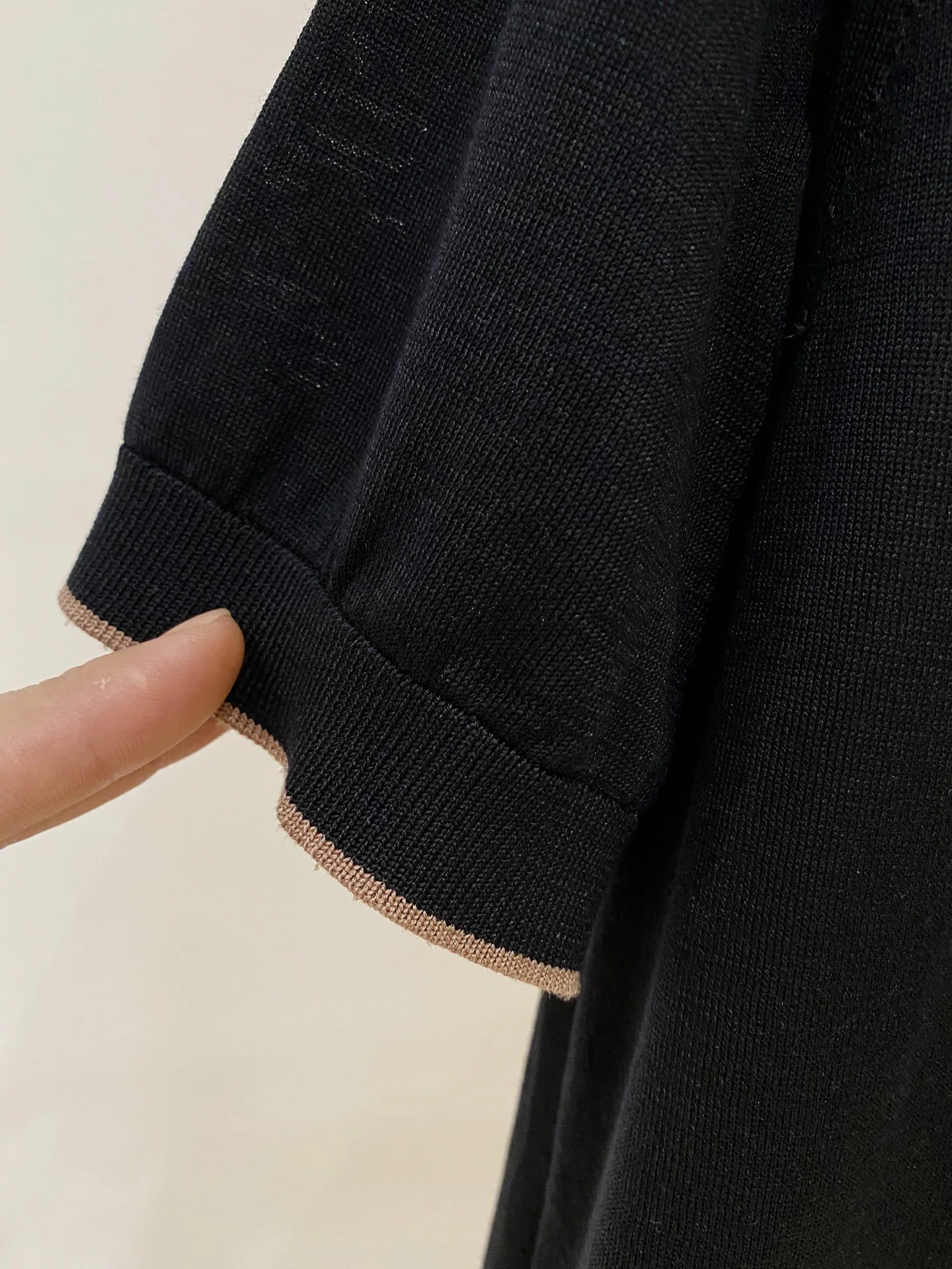 로로피아나 남성 린넨 혼방 반팔 티셔츠 상세 이미지 7