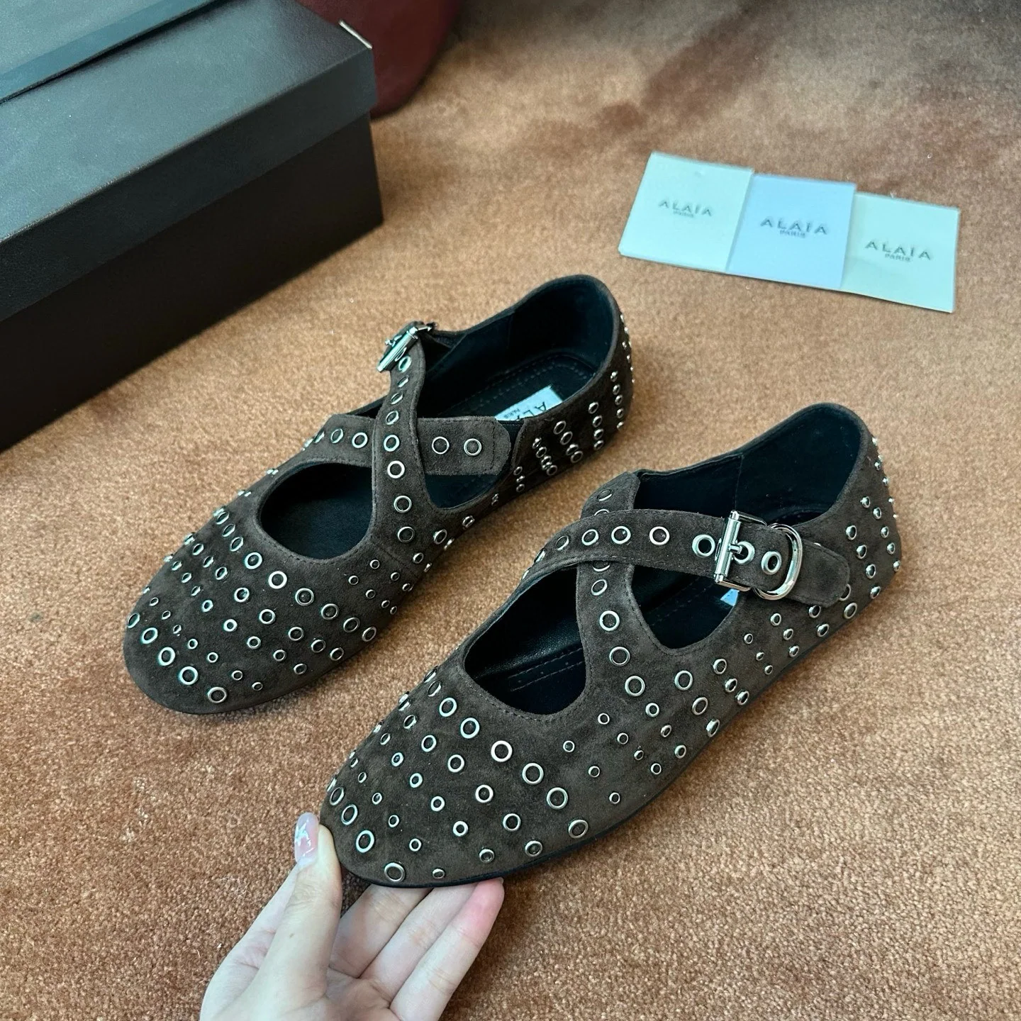 알라이아 꼬임 발레 슈즈 상세 이미지 2