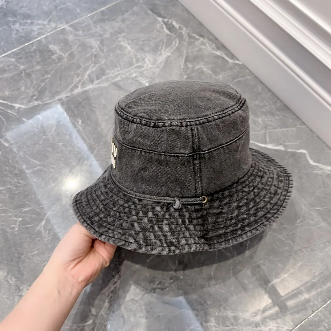 미우미우 모자 81158 Miu Miu Cap 상세 이미지 4