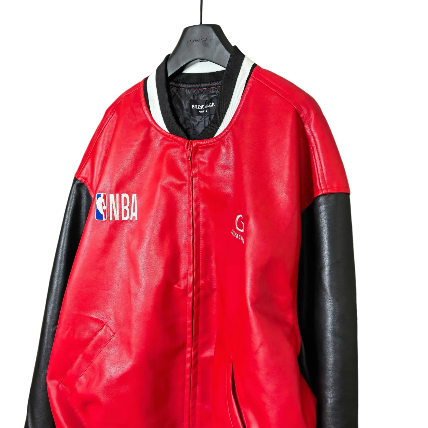 발렌시아가 NBA 콜라보 가죽 베이스볼 자켓 상세 이미지 8