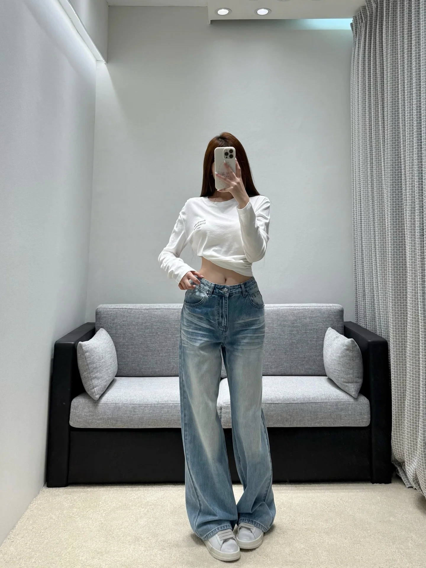 크롬하츠 라이트 블루 워시드 하이웨스트 와이드 데님 바지 114736