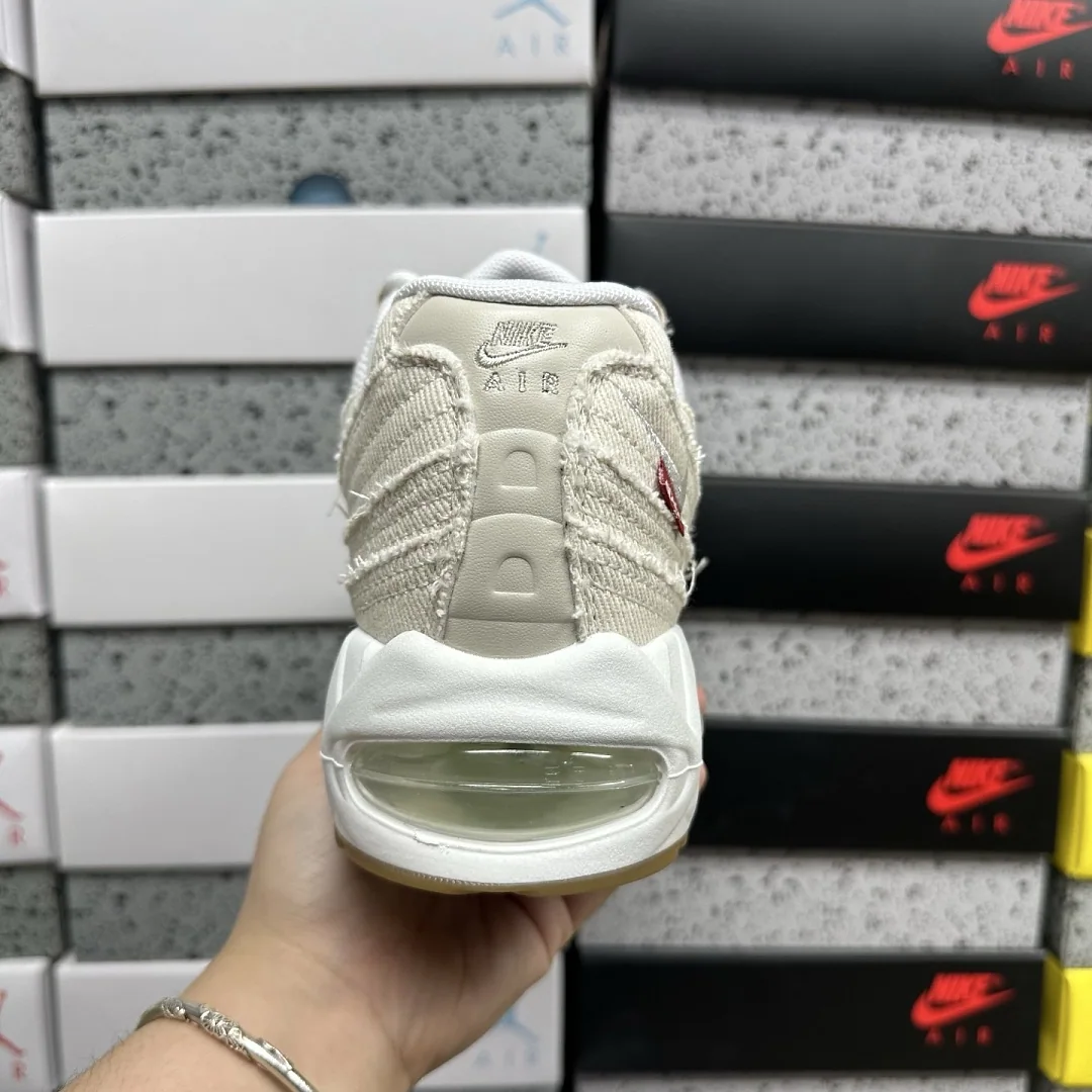 나이키 [GX] 에어 맥스 95 OG IM4743-100 201717 Nike Air Max 95 OG Light Orewood Brown 상세 이미지 8