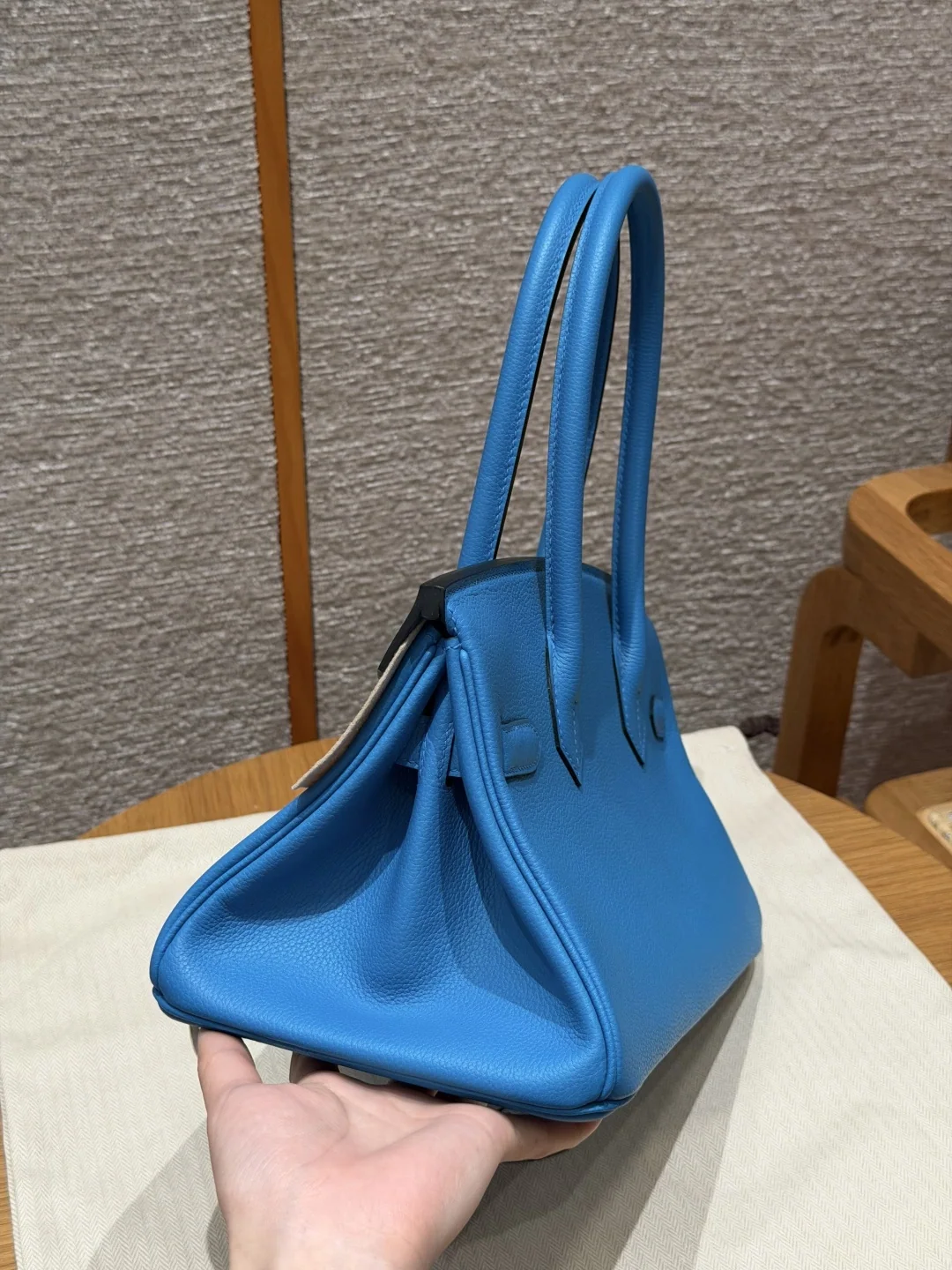 에르메스 버킨 숄더29 상세 이미지 4