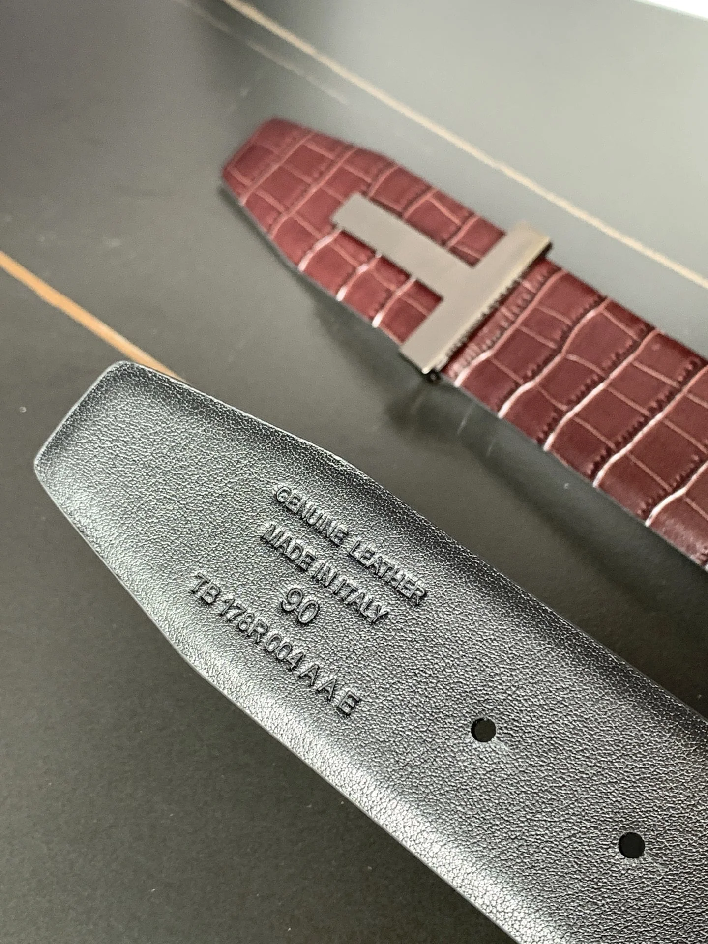 톰포드 이탈리아 가죽 남성 벨트 상세 이미지 5