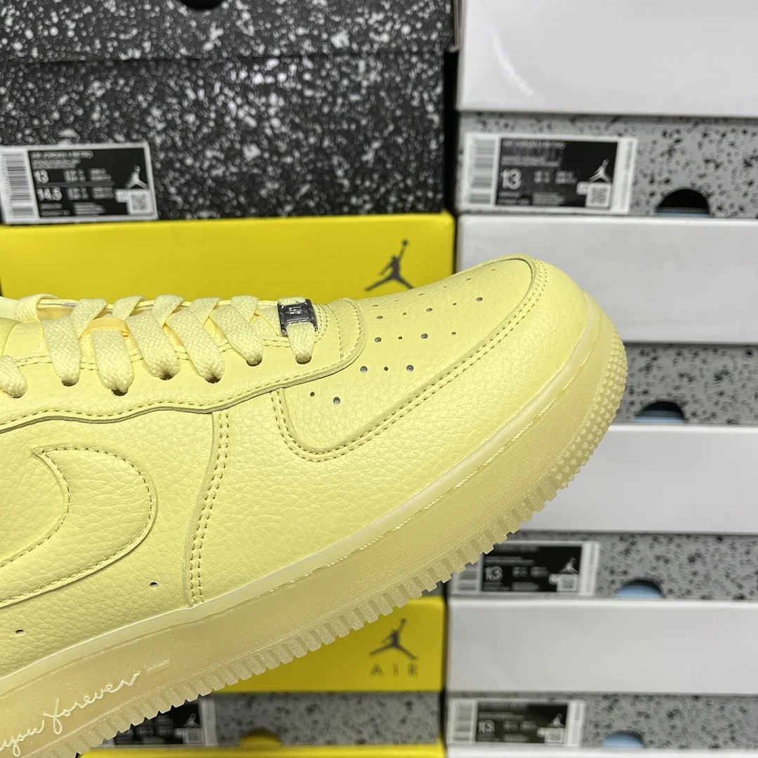 나이키 [G] 에어 포스 1 로우 옐로우 CZ8065-800 201759 Nike Air Force 1 Low Drake NOCTA 상세 이미지 8