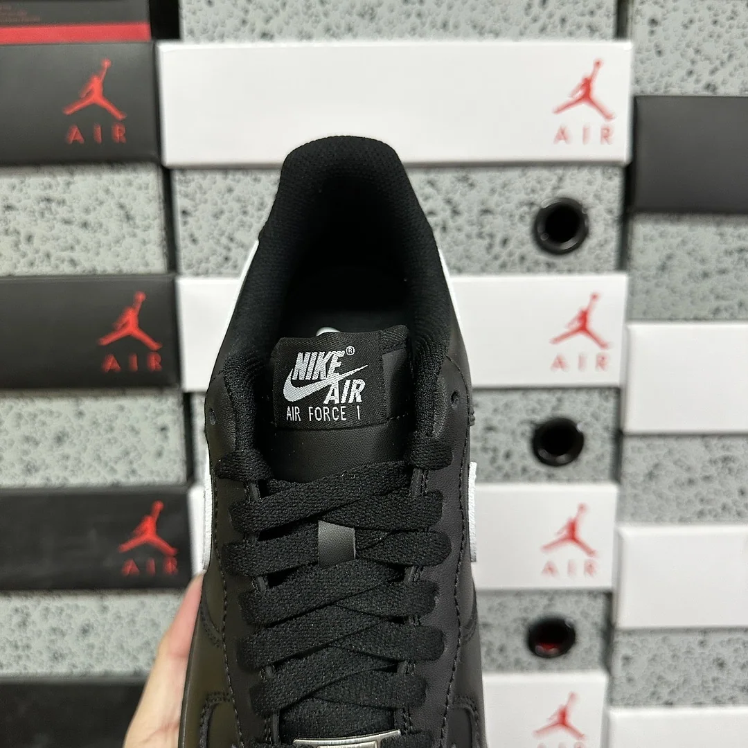 나이키 [G] 에어 포스 1 로우 FZ0627-010 201761 Nike Air Force 1 Low '07 Black White 상세 이미지 8