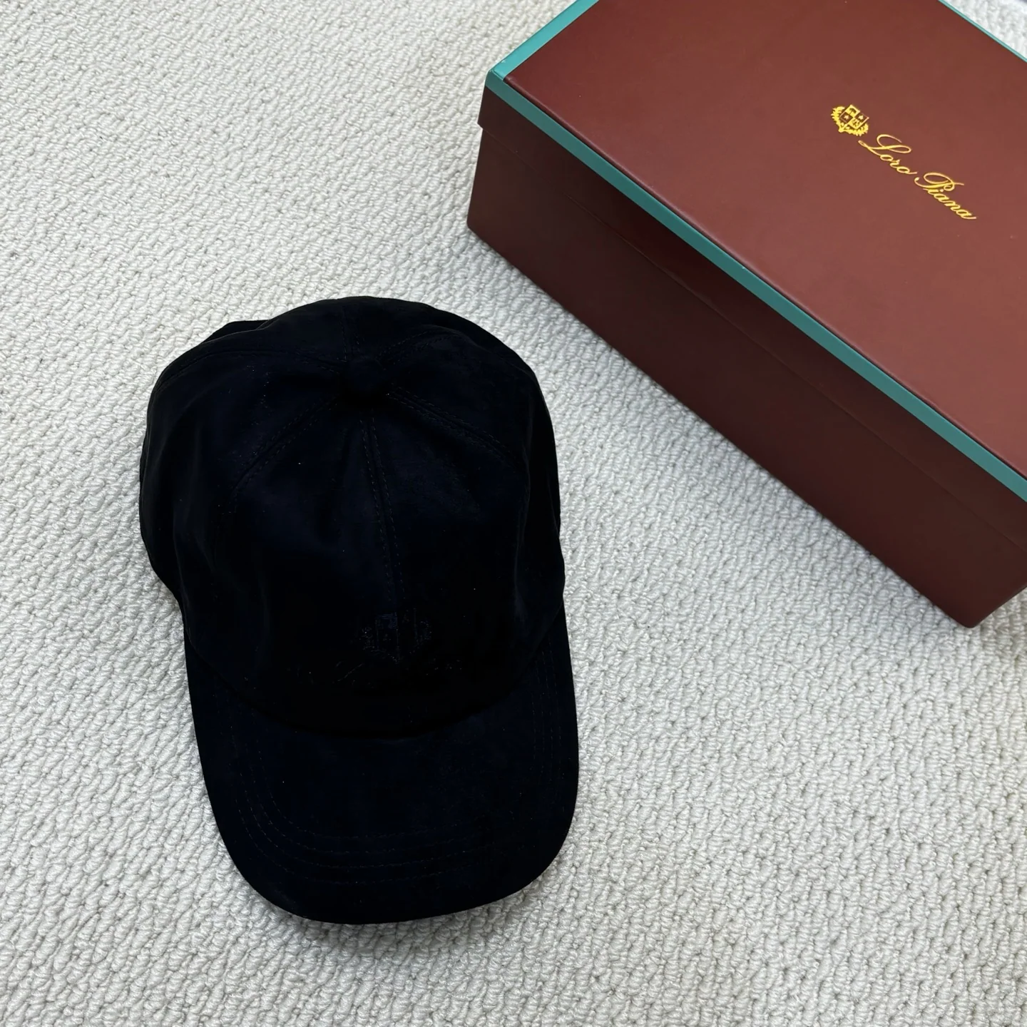 로로피아나 스웨이드 베이스볼 캡 상세 이미지 4