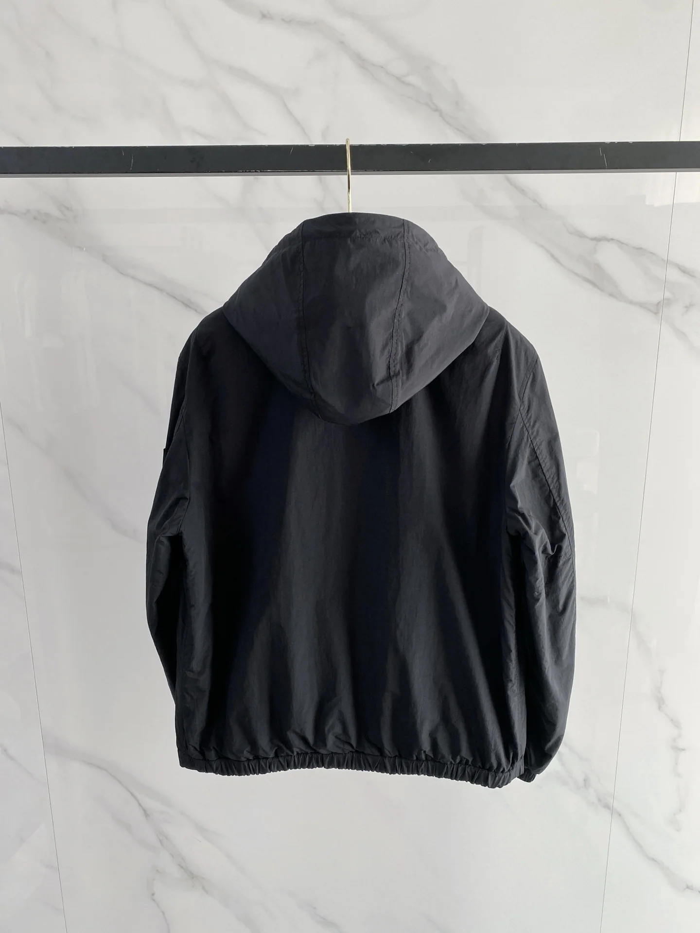 루이비통 2026 S/S 런웨이 클래식 가죽 라벨 재킷 19387 Louis Vuitton 상세 이미지 9
