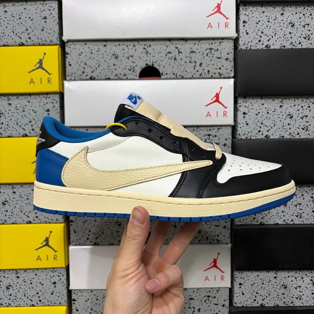 나이키 [GX] DM7866-140 201769 Nike Fragment X Travis Scott 1 상세 이미지 10