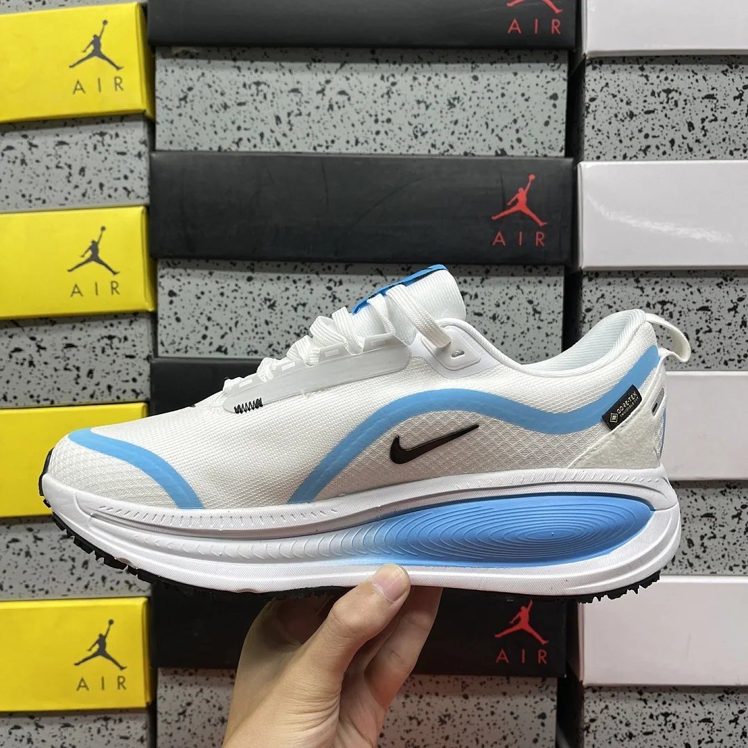 나이키 [XY] 보메로 18 201724 Nike Vomero 18 HQE98-005 상세 이미지 3