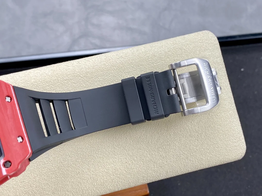 리차드밀 RM 35-02 블랙 화이트 NTPT 카본 TPT 카본 티타늄 남성 시계 레플리카 44835 Richard Mille 상세 이미지 8
