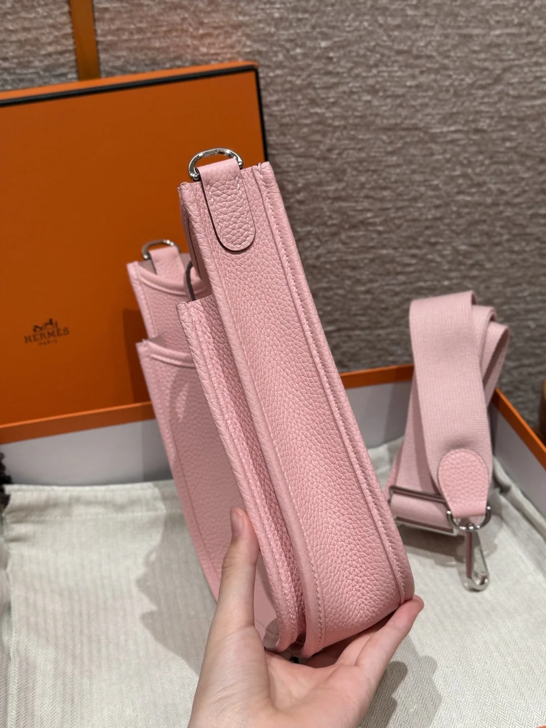 에르메스 에블린 23 로즈 사쿠라 가방 상세 이미지 4