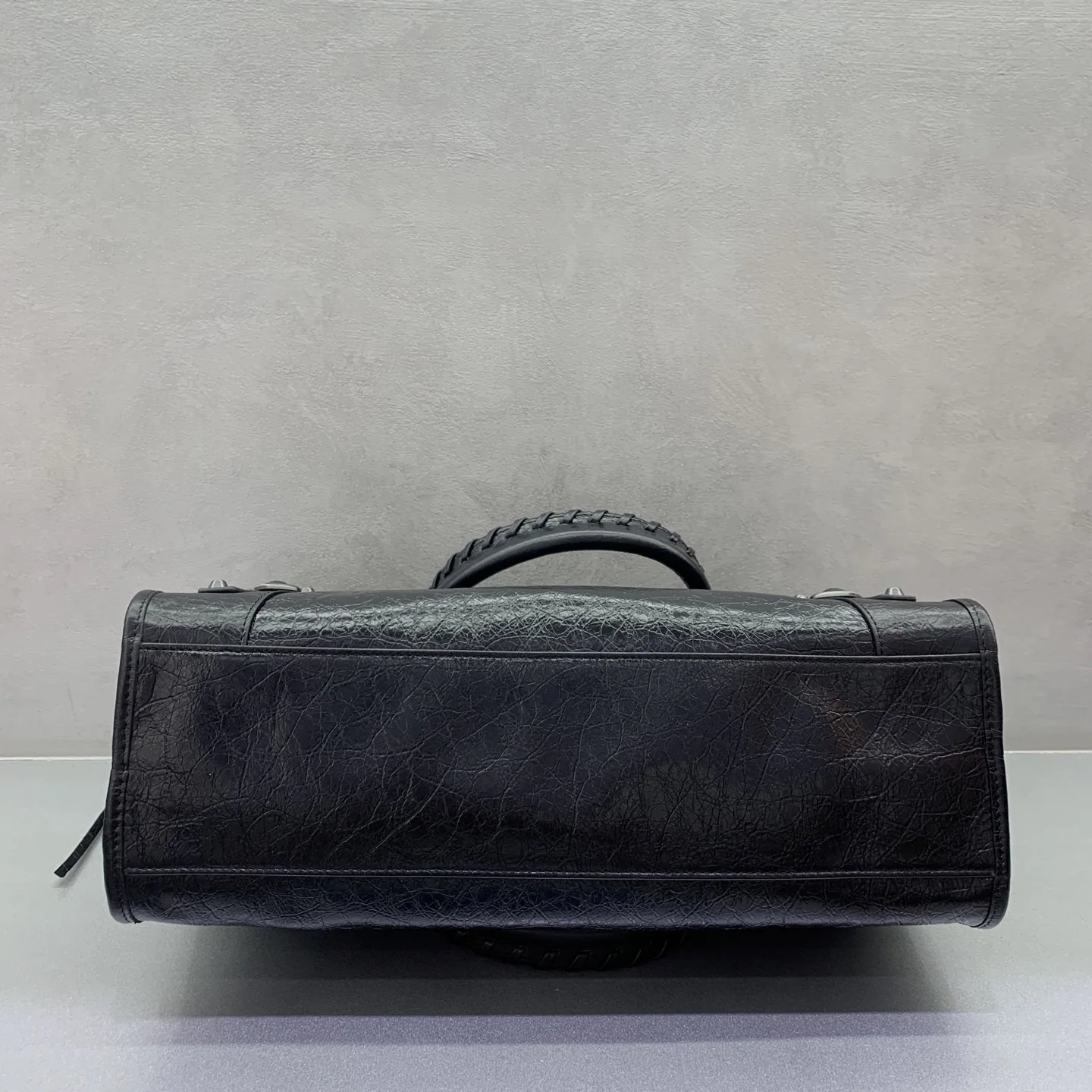 발렌시아가 르 시티 대형 핸드백 1157481180 상세 이미지 6