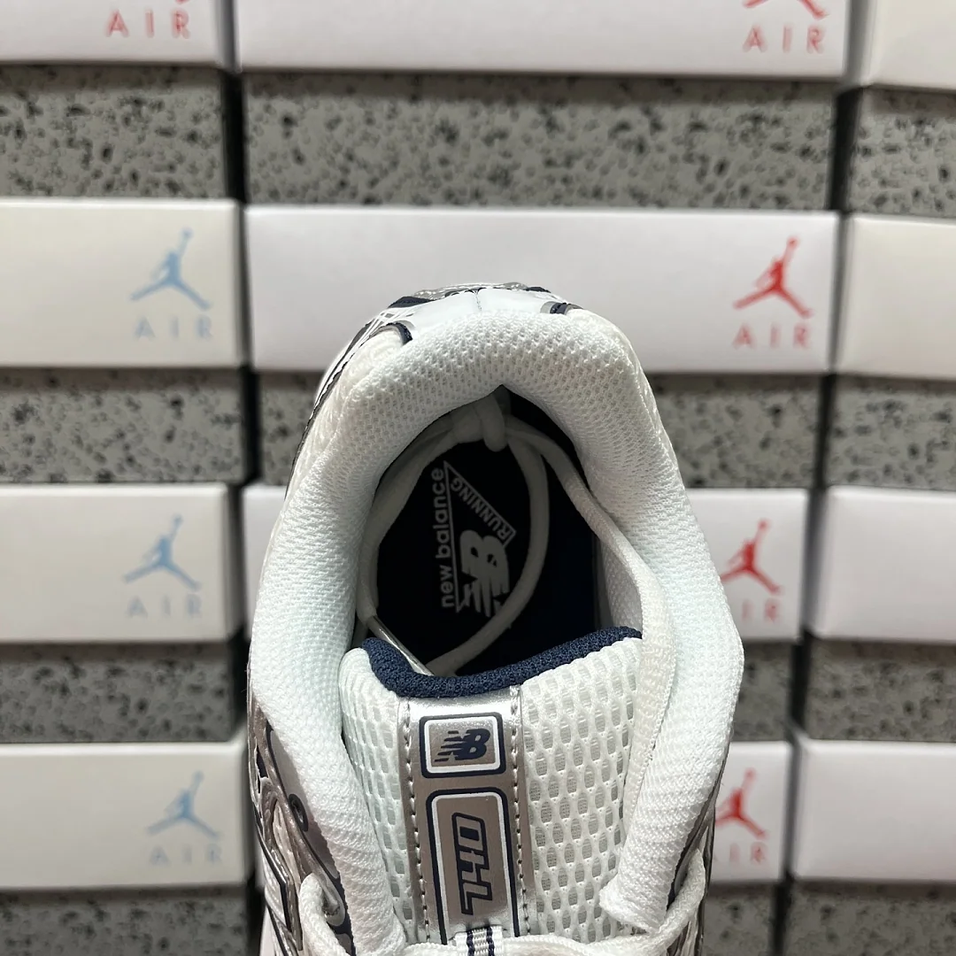 뉴발란스 [XY] 740v2 U740WN2 202063 New Balance 740v2 White Shadow Grey Navy 상세 이미지 5