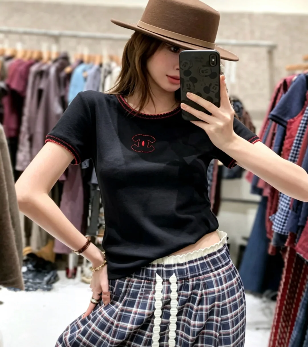 샤넬 자수 디테일 여성 반팔 티셔츠 상세 이미지 9