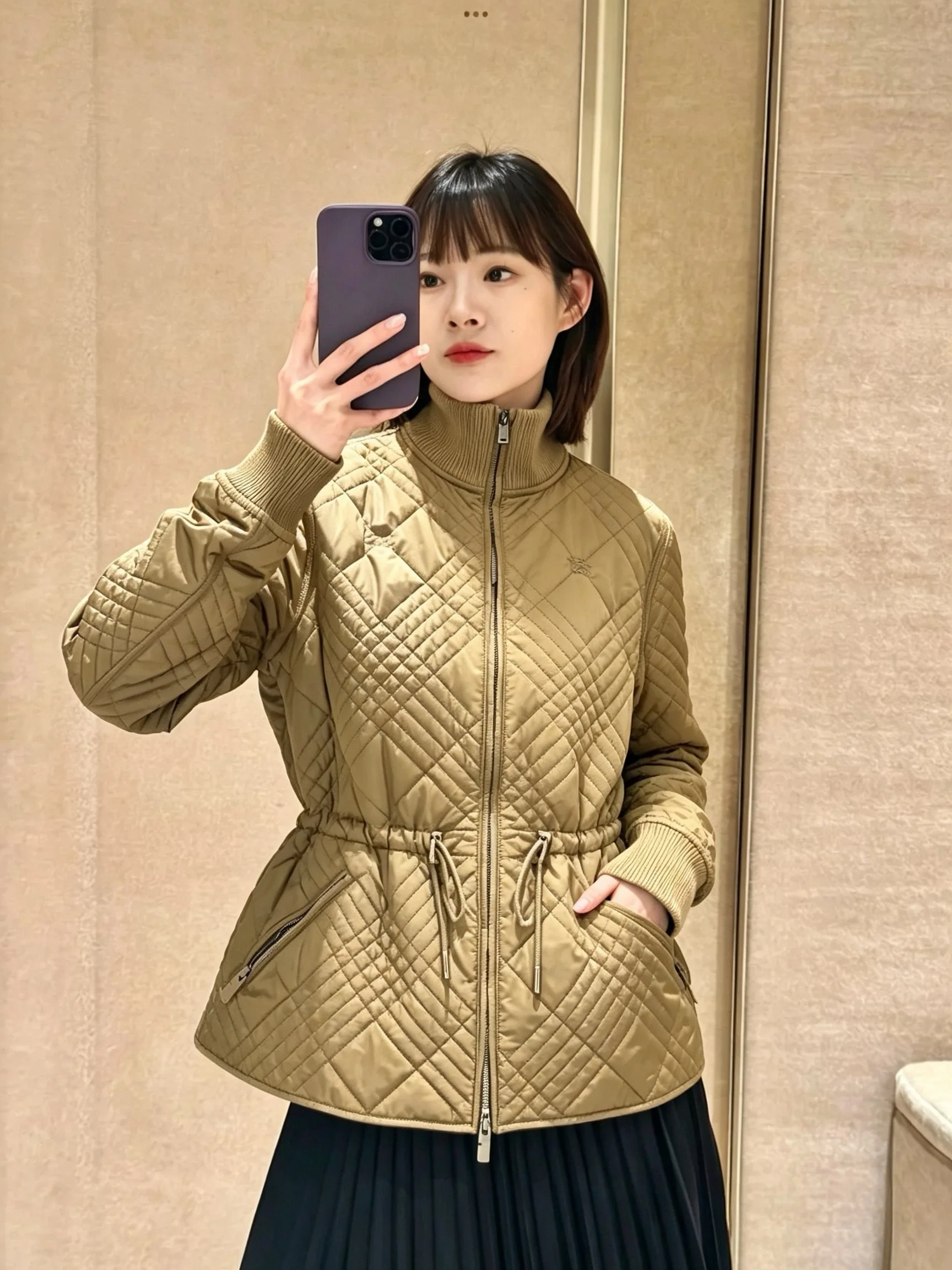 버버리 다이아몬드 퀼팅 코튼 스탠드카라 자켓 148773