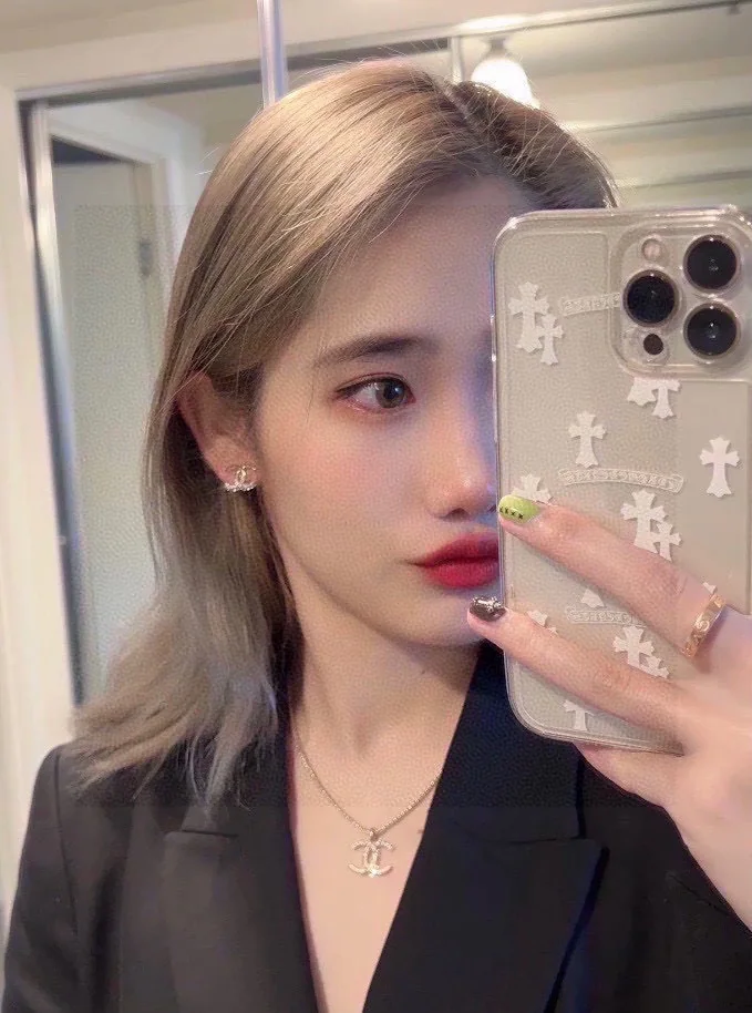 샤넬 더블 C 하프 다이아몬드 귀걸이 상세 이미지 9