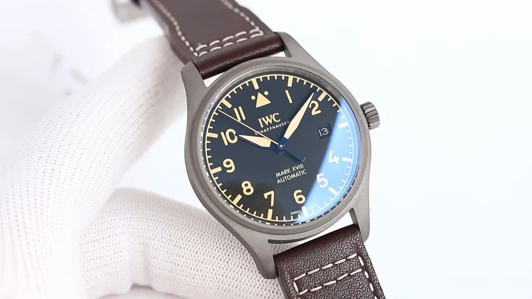 IWC 파일럿 마크 XVIII 티타늄 시계 IW327006 42528