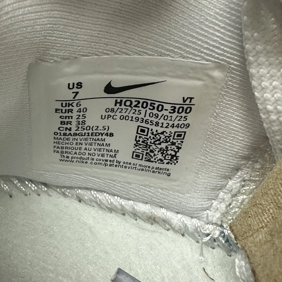 나이키 [5A] 보메로 프리미엄 화이트 블랙 HQ2050-300 201643 Nike Vomero Premium 상세 이미지 10