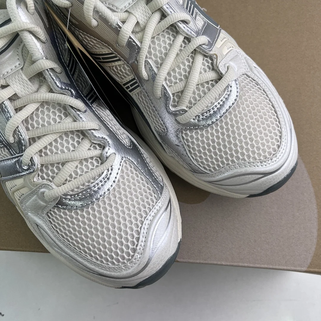 아식스 [ZC] 젤 카야노 14 1201A019-200 200241 Asics Gel-Kayano 14 Birch Dark Pewter 상세 이미지 6