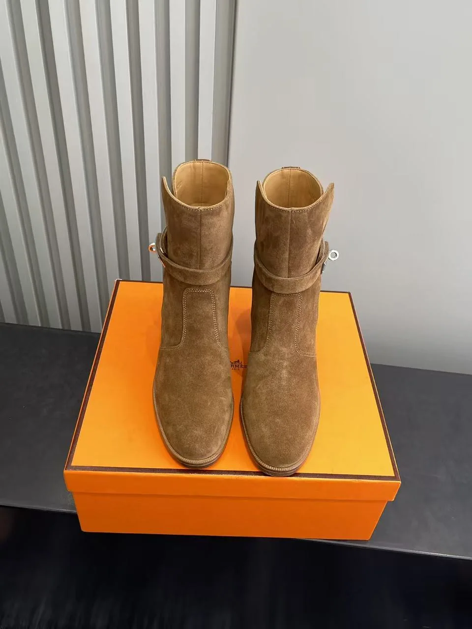 에르메스 켈리 버클 청키 힐 앵클 부츠 상세 이미지 2