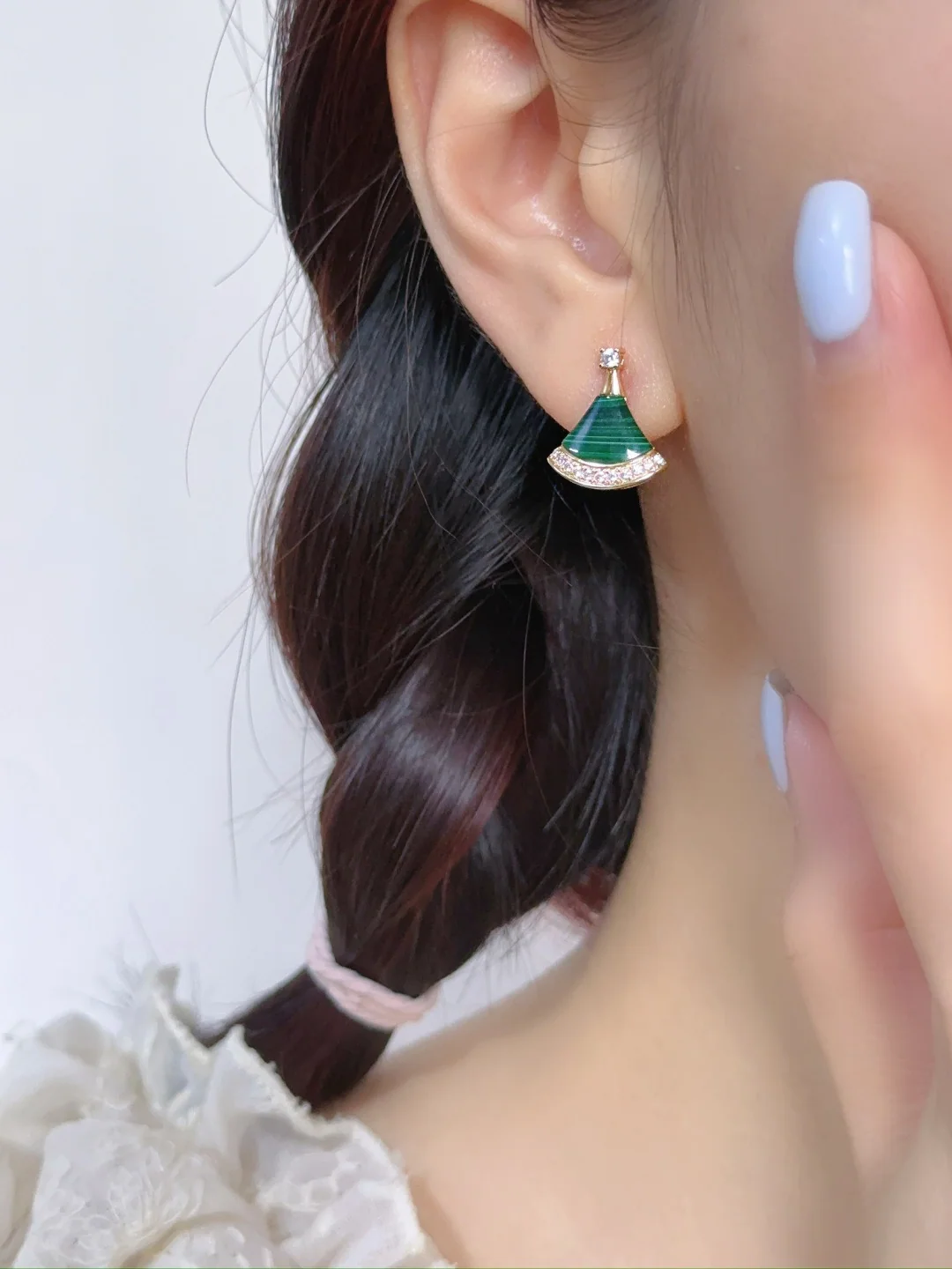 불가리 디바즈 드림 로즈 골드 다이아몬드 귀걸이 상세 이미지 9