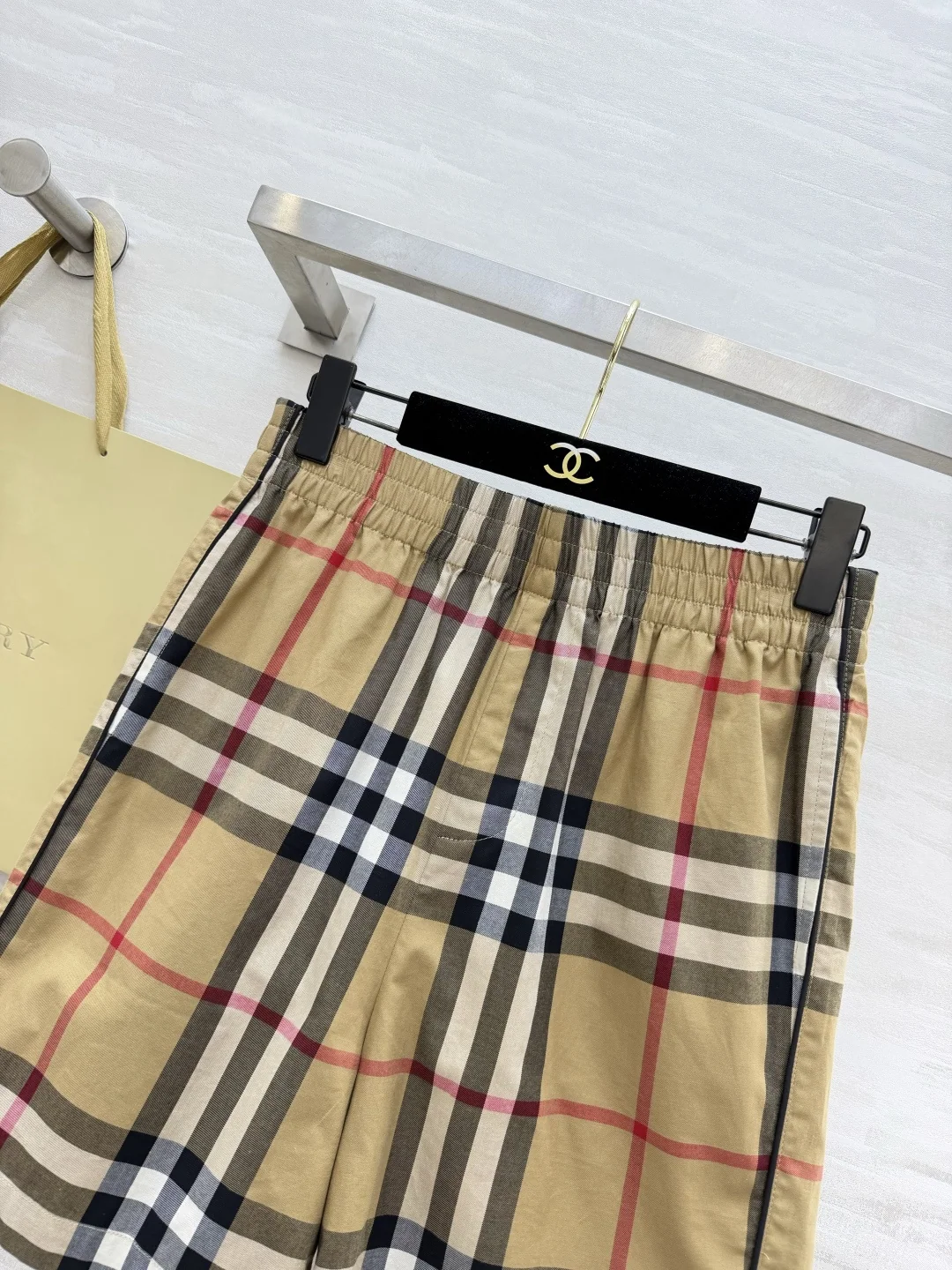 버버리 체크 고무밴드 여성 스커트 상세 이미지 3