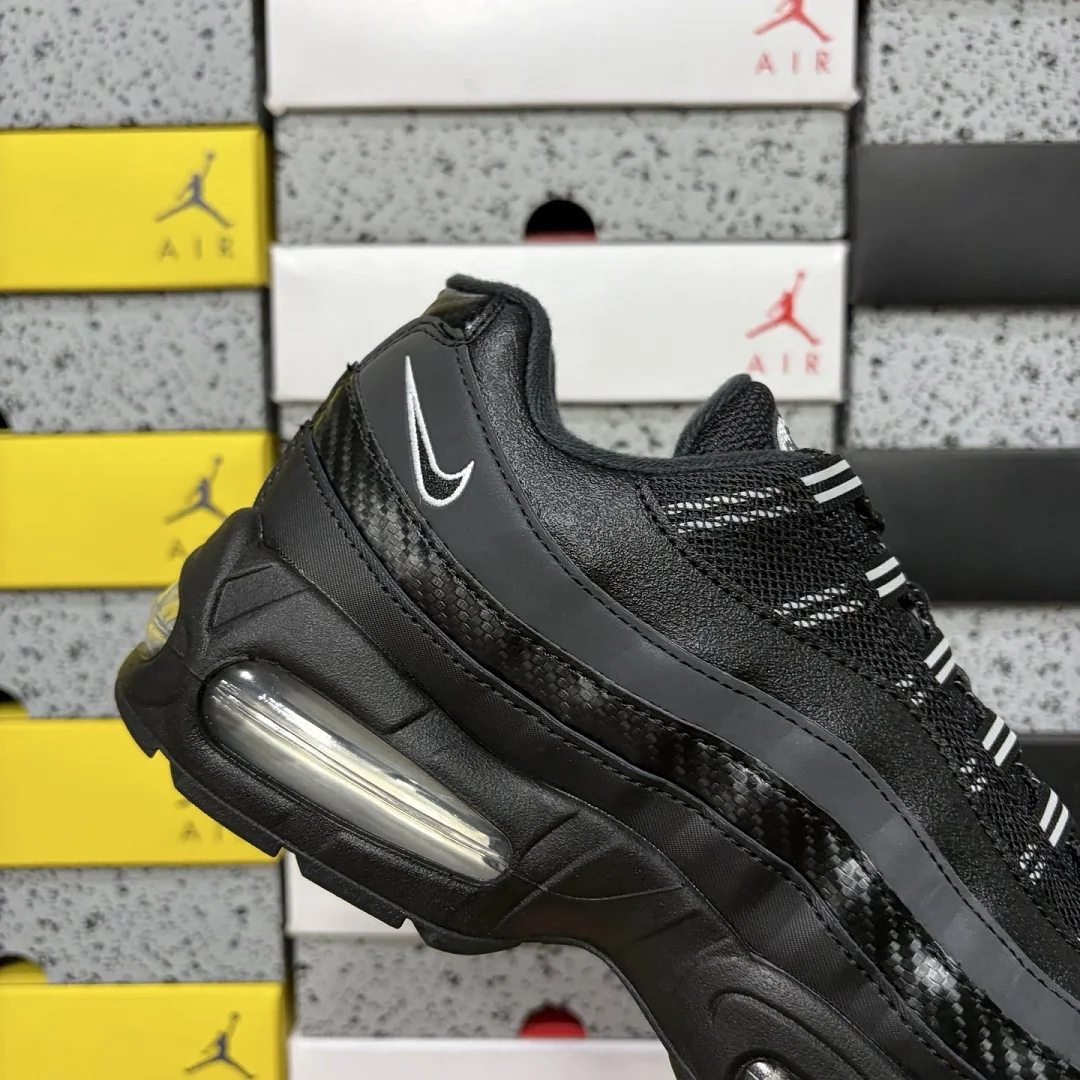 나이키 [GX] 에어 맥스 95 IR1474-010 201774 Nike Air Max 95 Big Bubble Black Carbon 상세 이미지 5