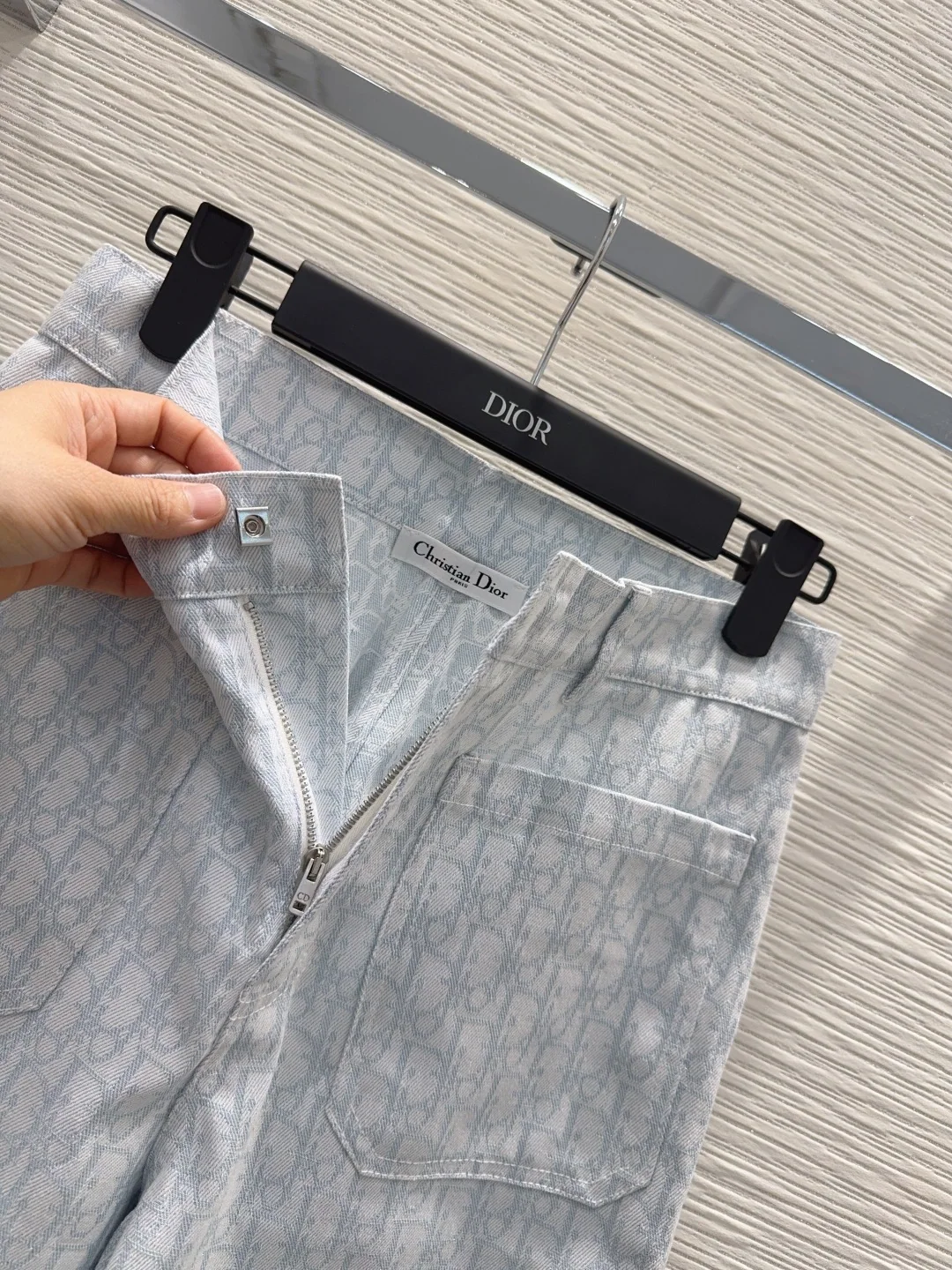 디올 2026 SS 여성 바지 92364 Dior Pants 상세 이미지 4