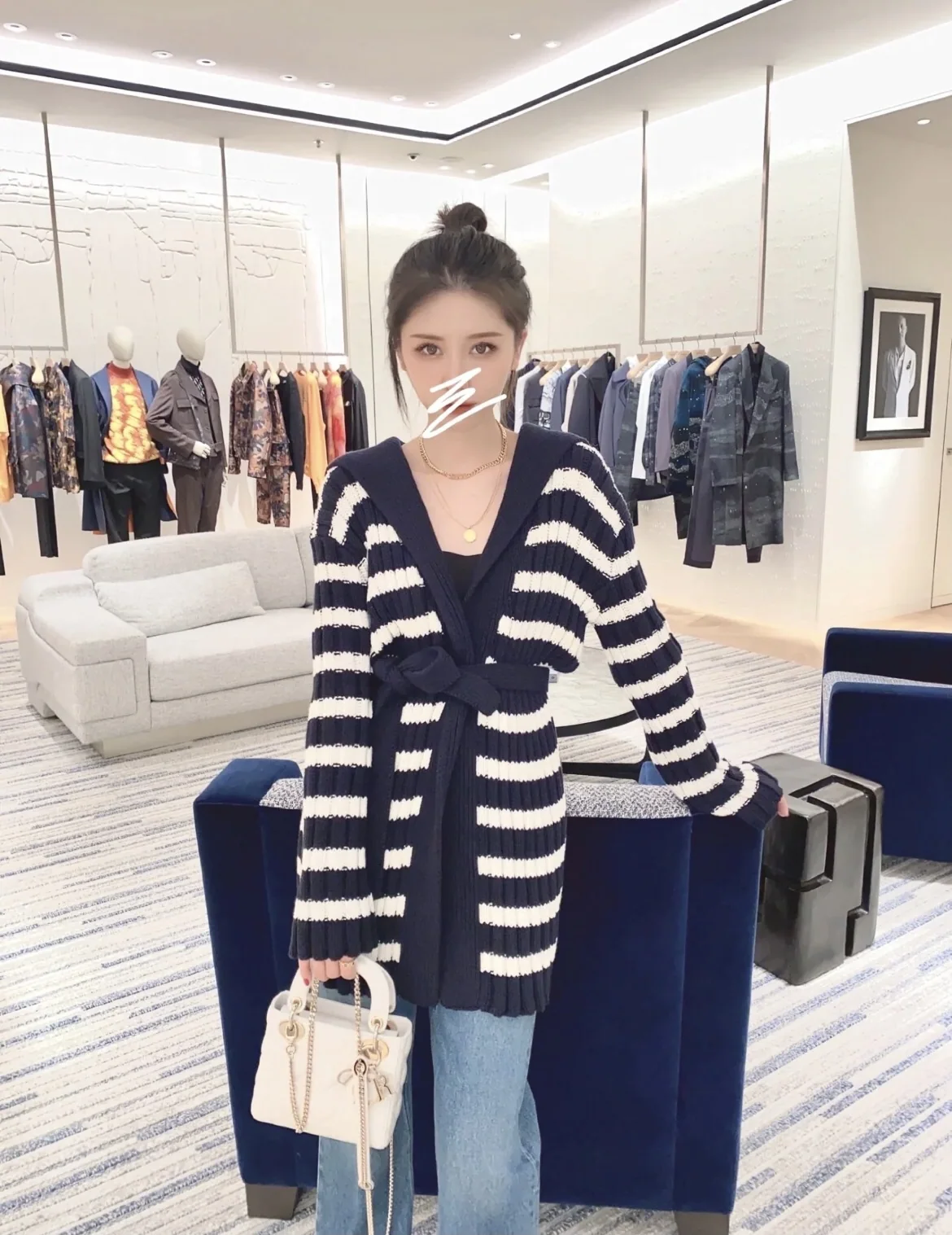 디올 체인 레터 목걸이 상세 이미지 4