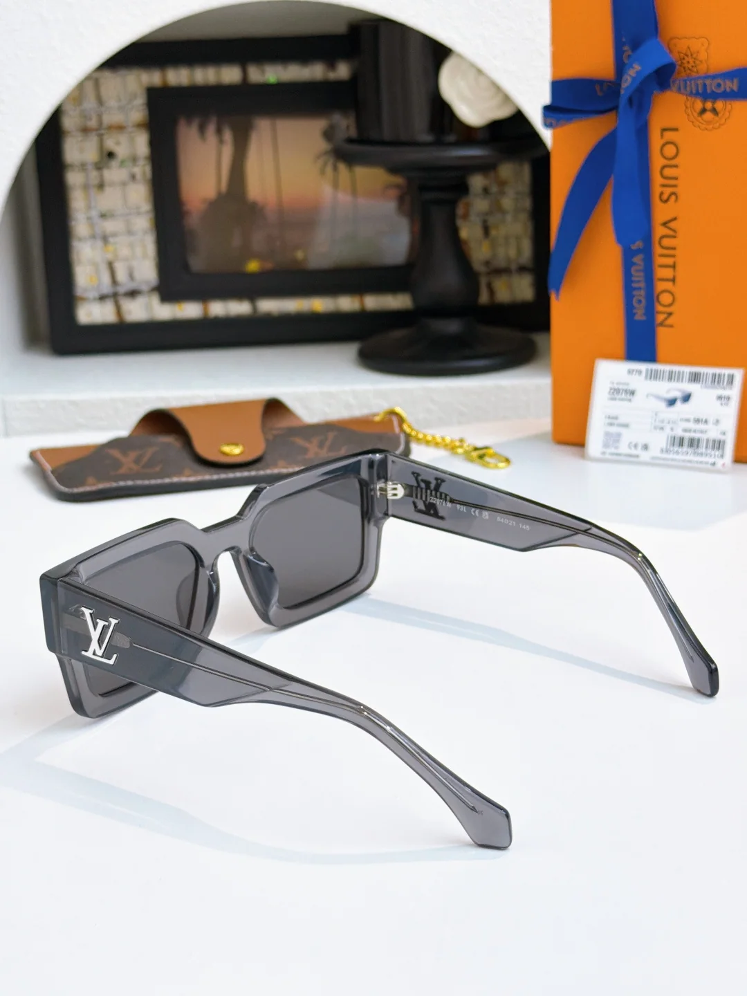 루이비통 선글라스 54961 Louis Vuitton Sunglasses 상세 이미지 5