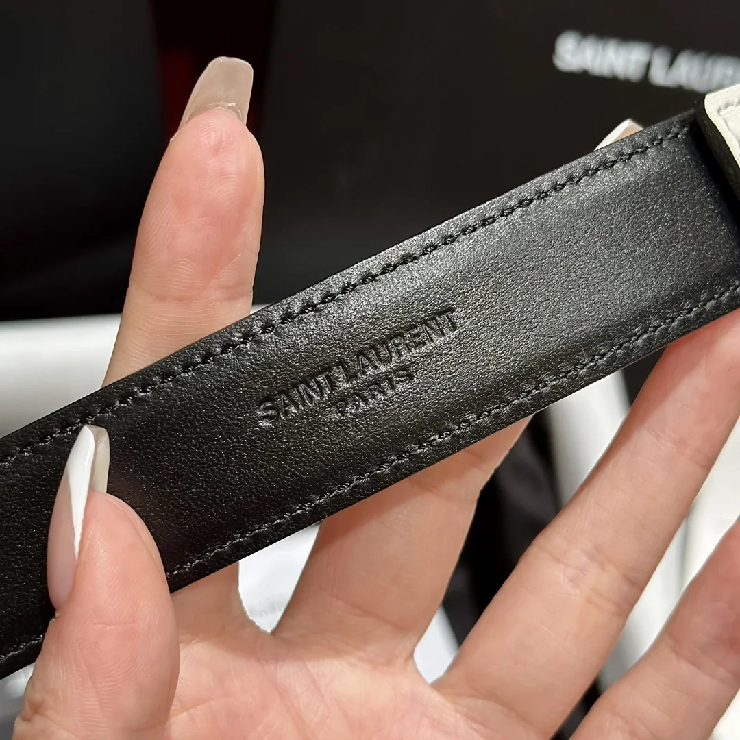 생로랑 YSL 금속 버클 양면 카프스킨 벨트 상세 이미지 8