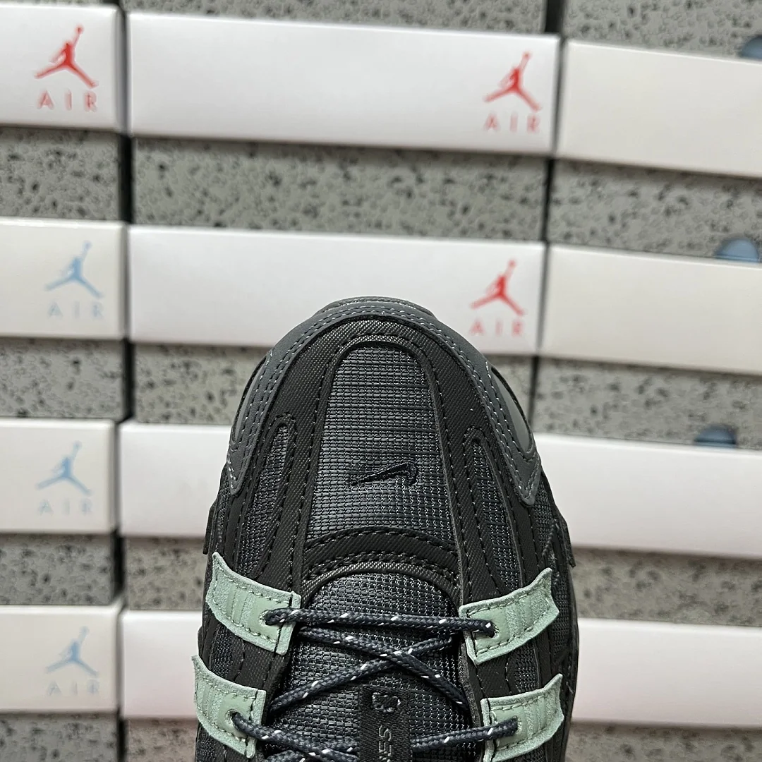 나이키 [CS] P 6000 IM5997-060 201541 Nike P-6000 Anthracite Clay Green 상세 이미지 4