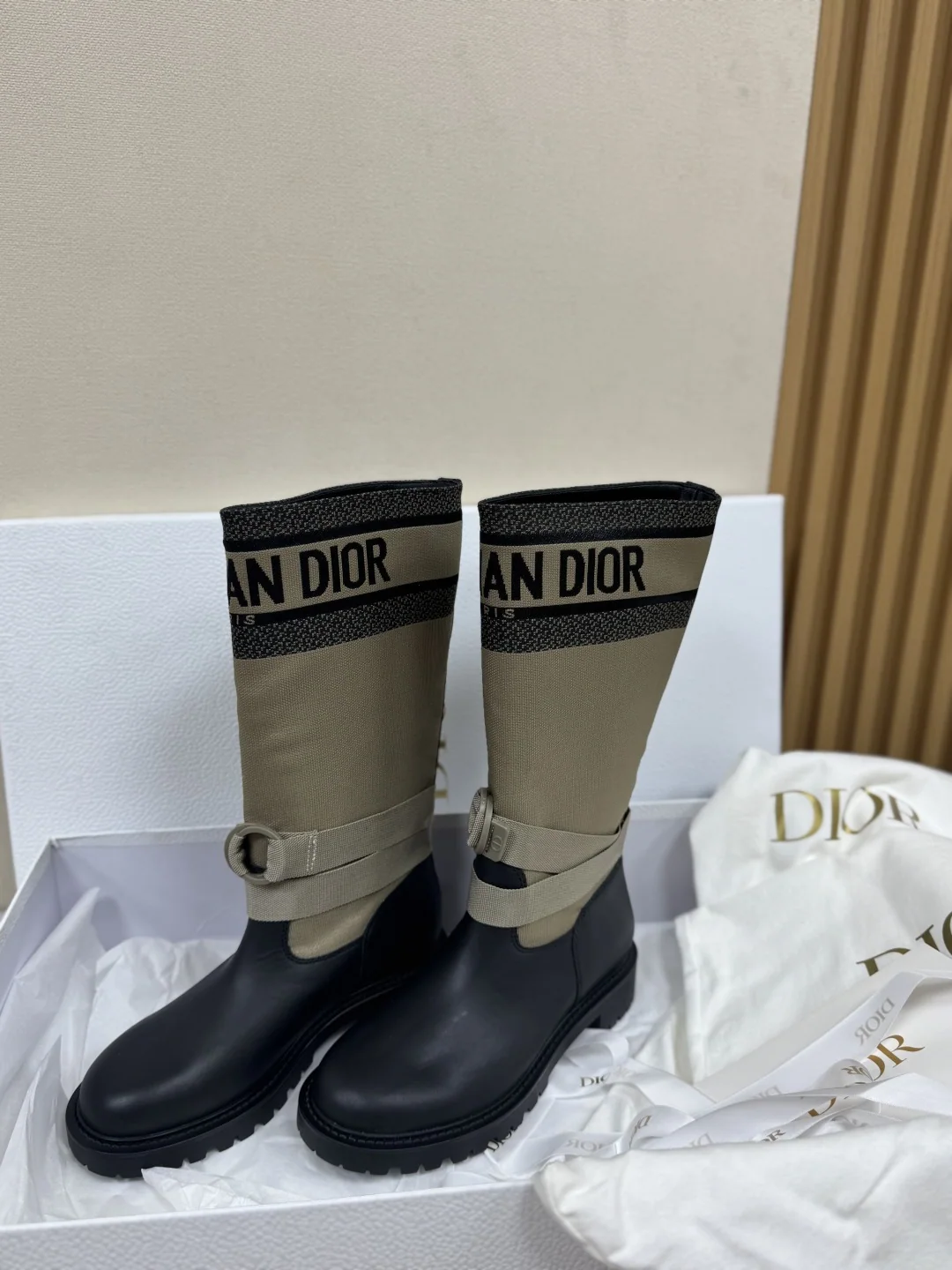 디올 D-메저 클래식 라이더 부츠 상세 이미지 9