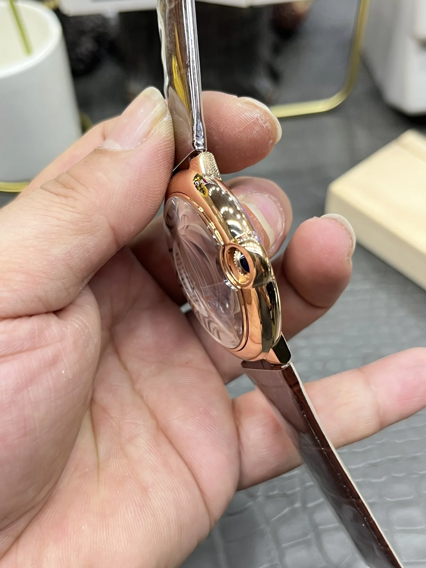 까르띠에 발롱블루 AF공장 2824 오토매틱 무브먼트 시걸 무브먼트 오토매틱 무브먼트 로즈골드 블루 가죽스트랩 레플리카 42589 Cartier 상세 이미지 6