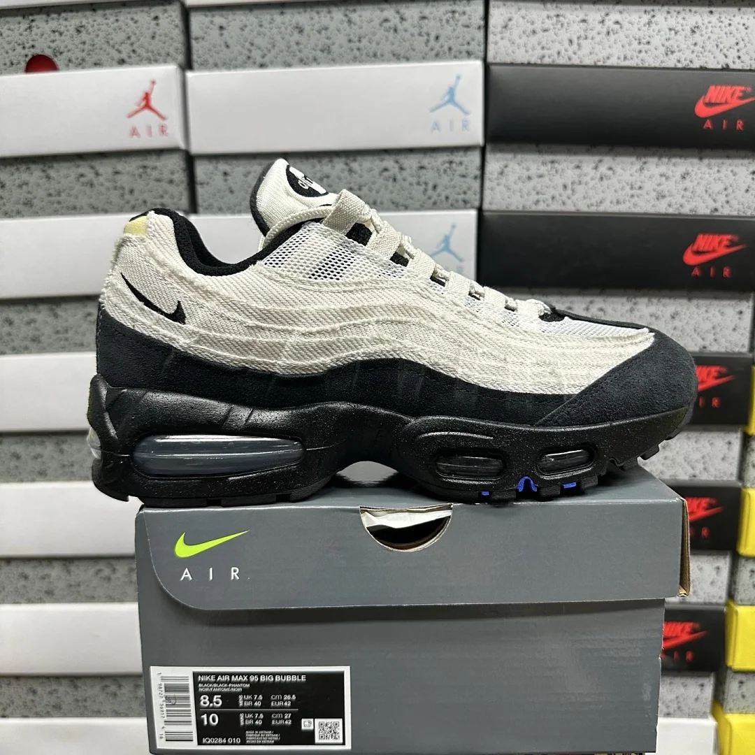 나이키 [KZ2.0] 에어 맥스 95 IO0284-010 201810 Nike Air Max 95 Big Bubble City Pack