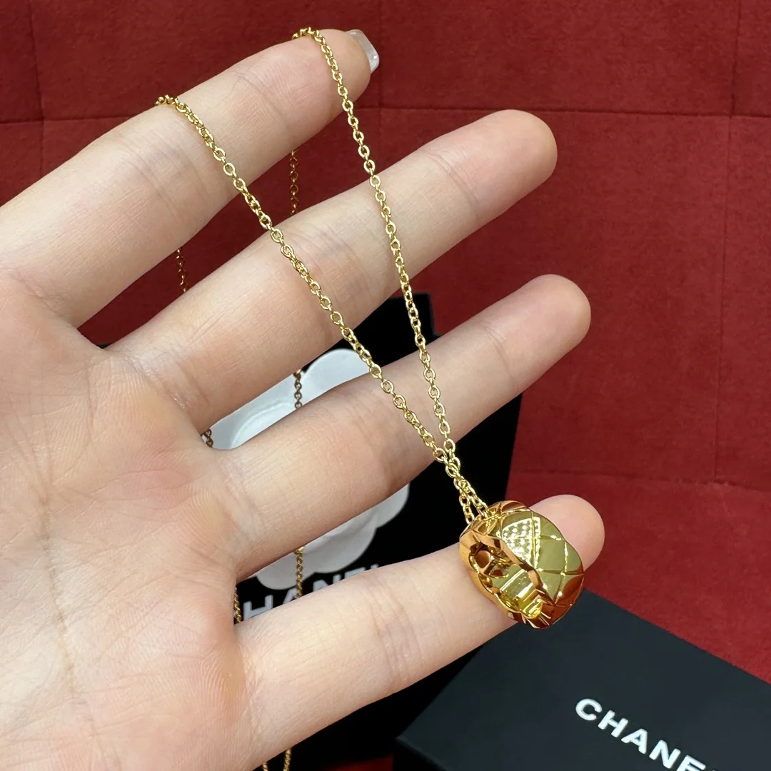 샤넬 코코 크러시 다이아몬드 장식 링 목걸이 상세 이미지 3