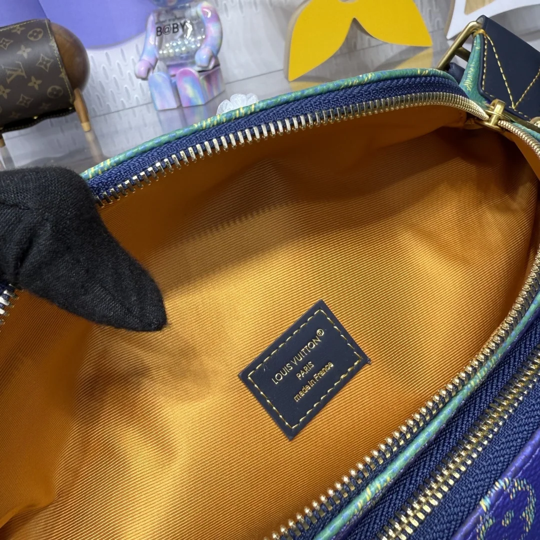 루이비통 러시 모노그램 캔버스 핸드백 M25783 상세 이미지 8