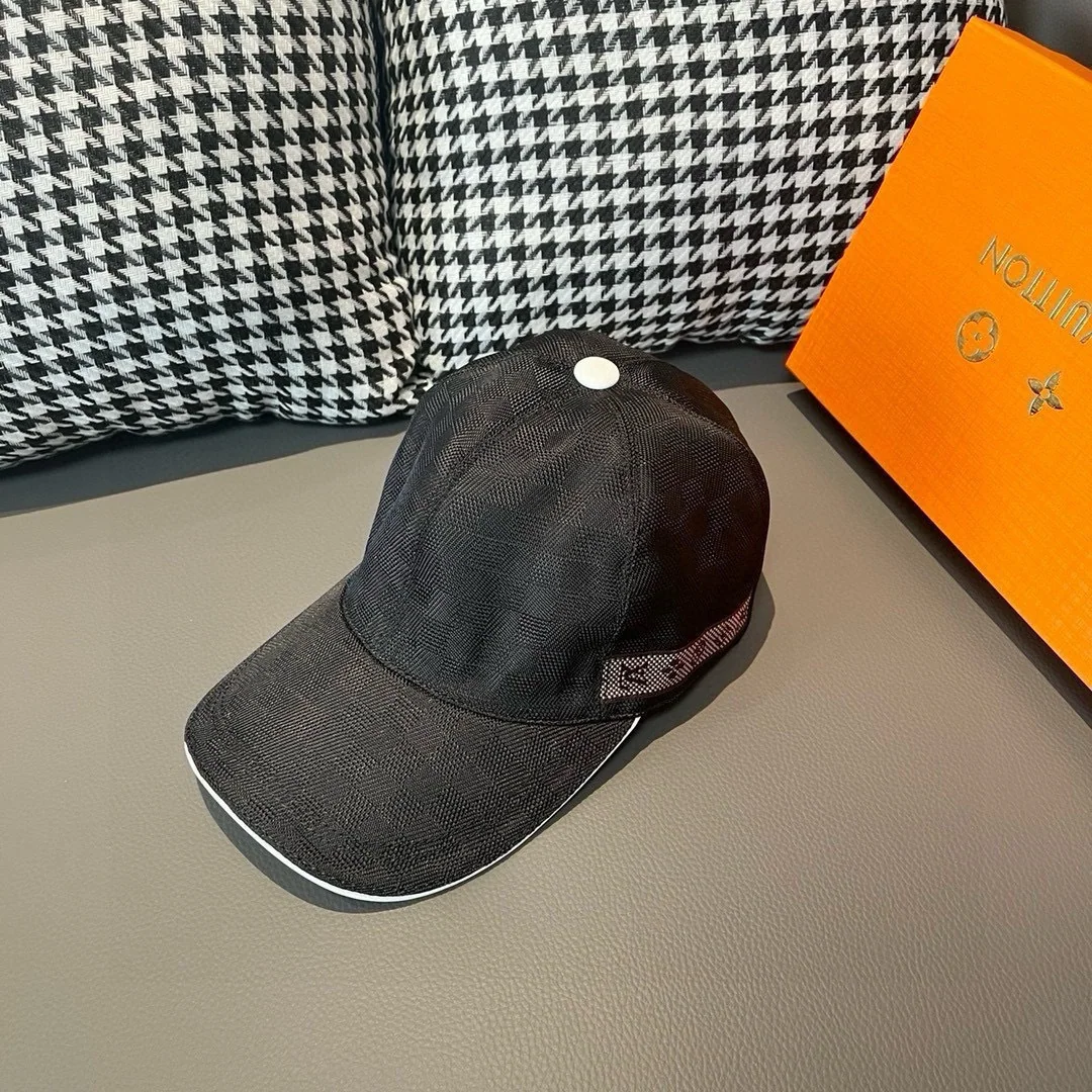 루이비통 체커보드 패치 조절 베이스볼 모자 186244